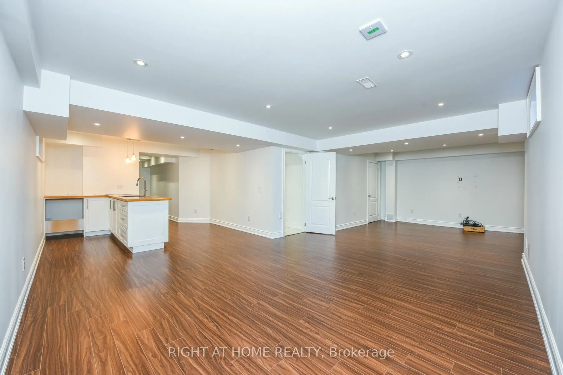 3 Prairie Creek Crescent