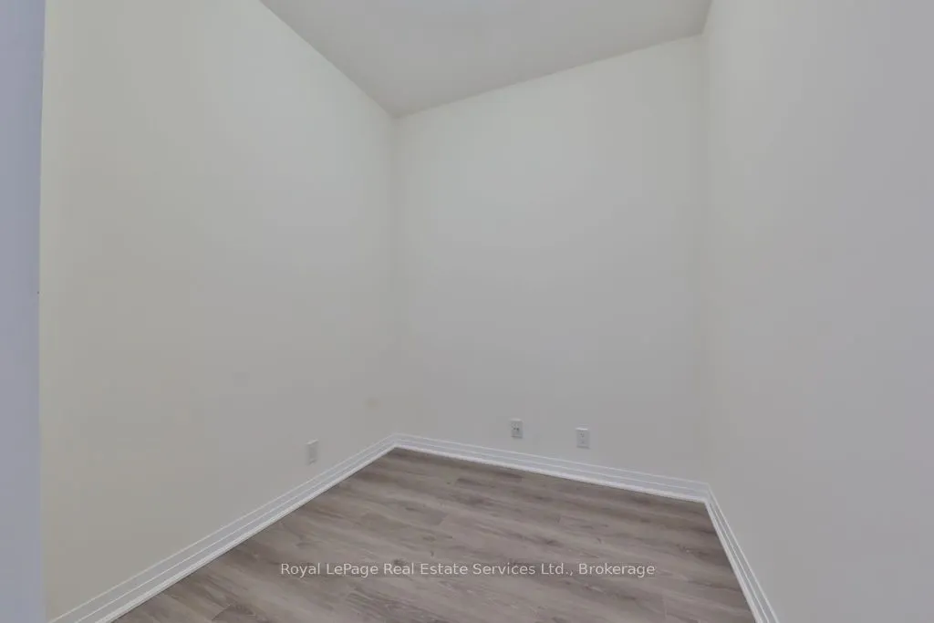 128 Grovewood Common, #125