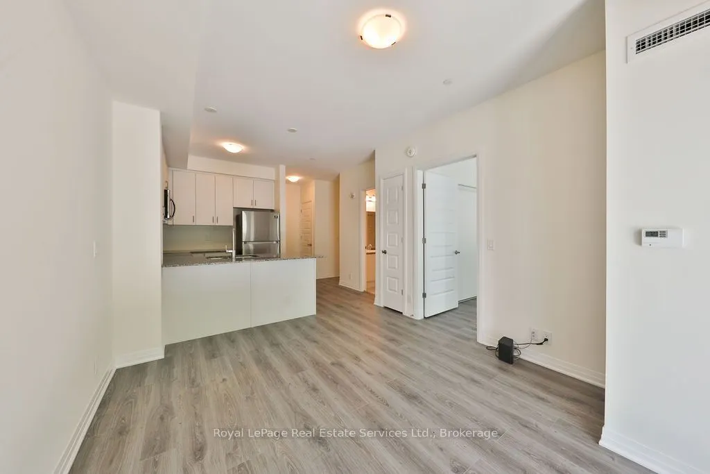 128 Grovewood Common, #125