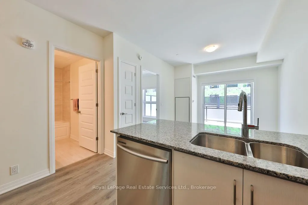 128 Grovewood Common, #125