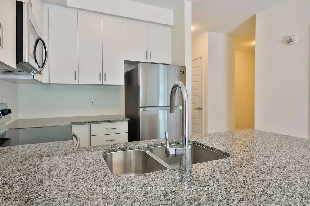 128 Grovewood Common, #125