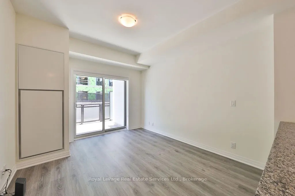 128 Grovewood Common, #125