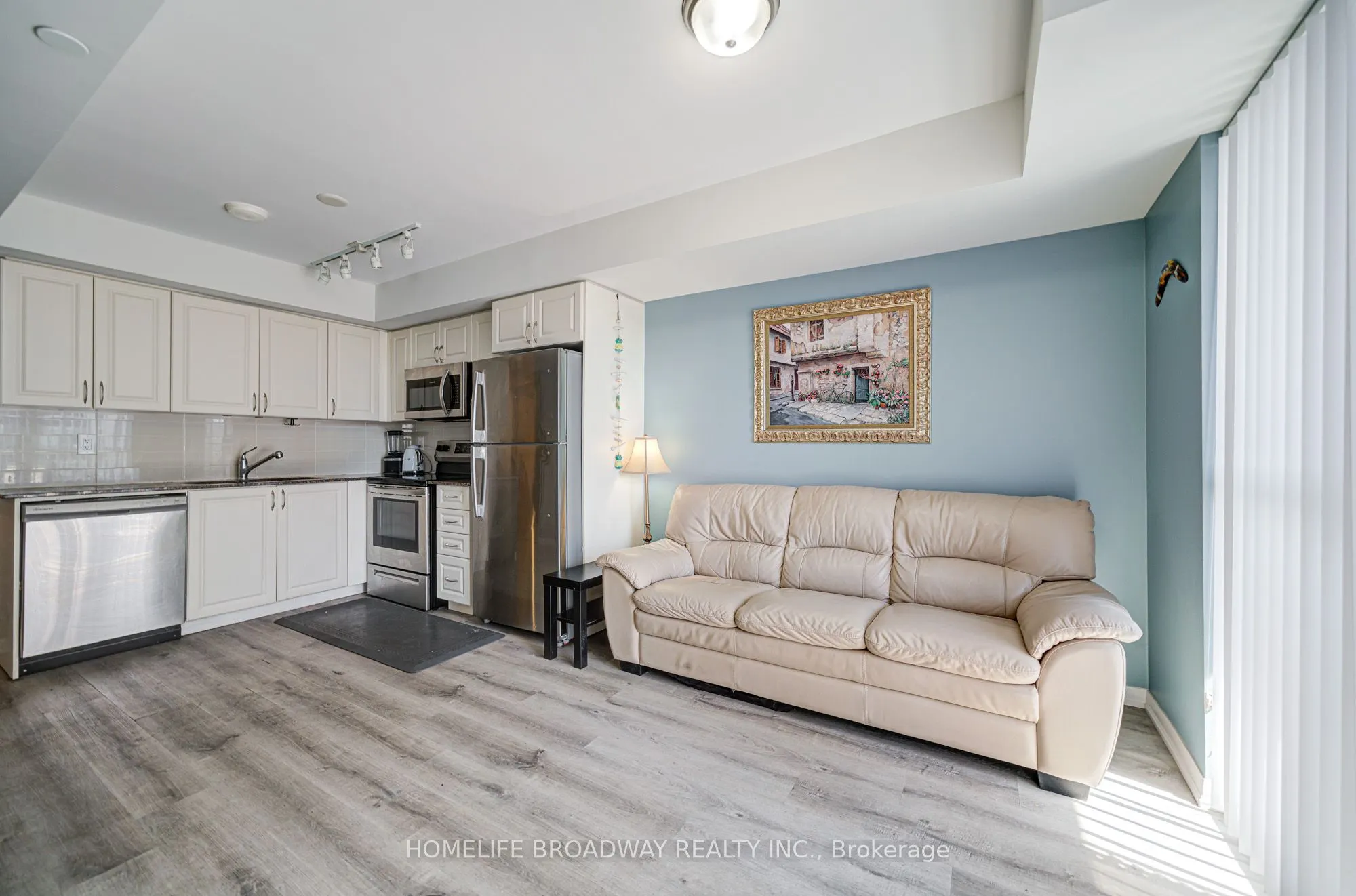 3091 Dufferin Street, #1011