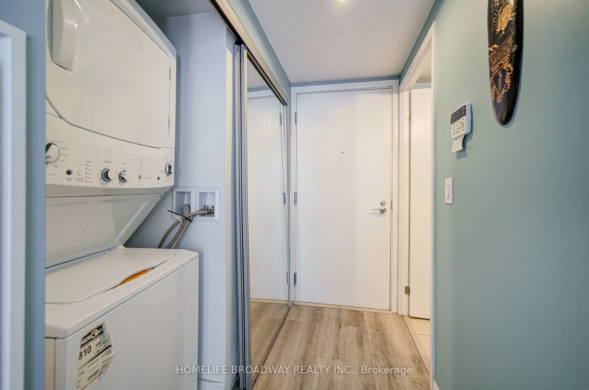 3091 Dufferin Street, #1011