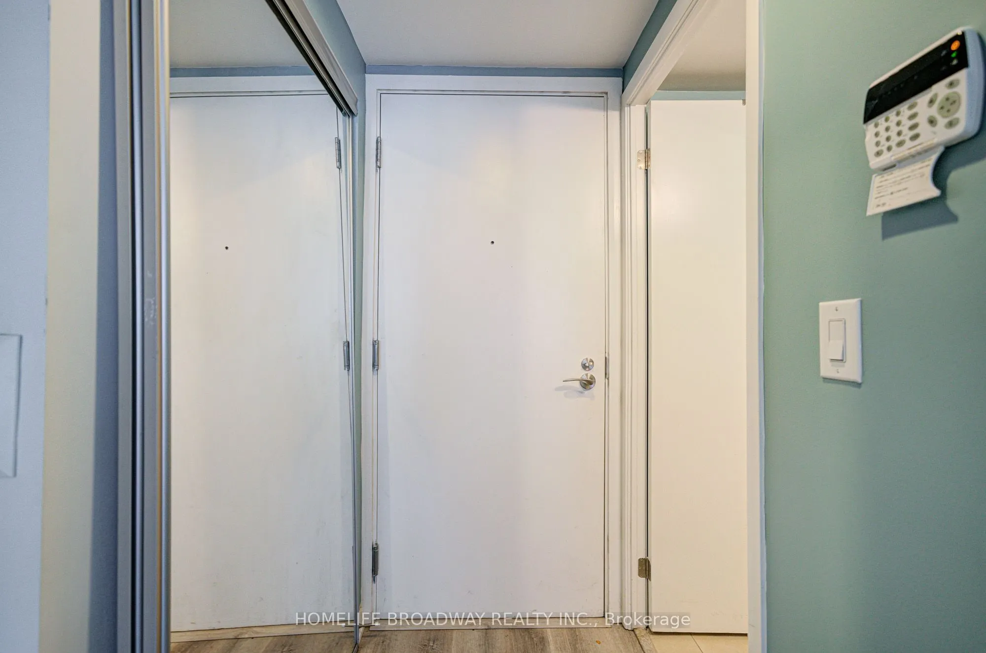 3091 Dufferin Street, #1011