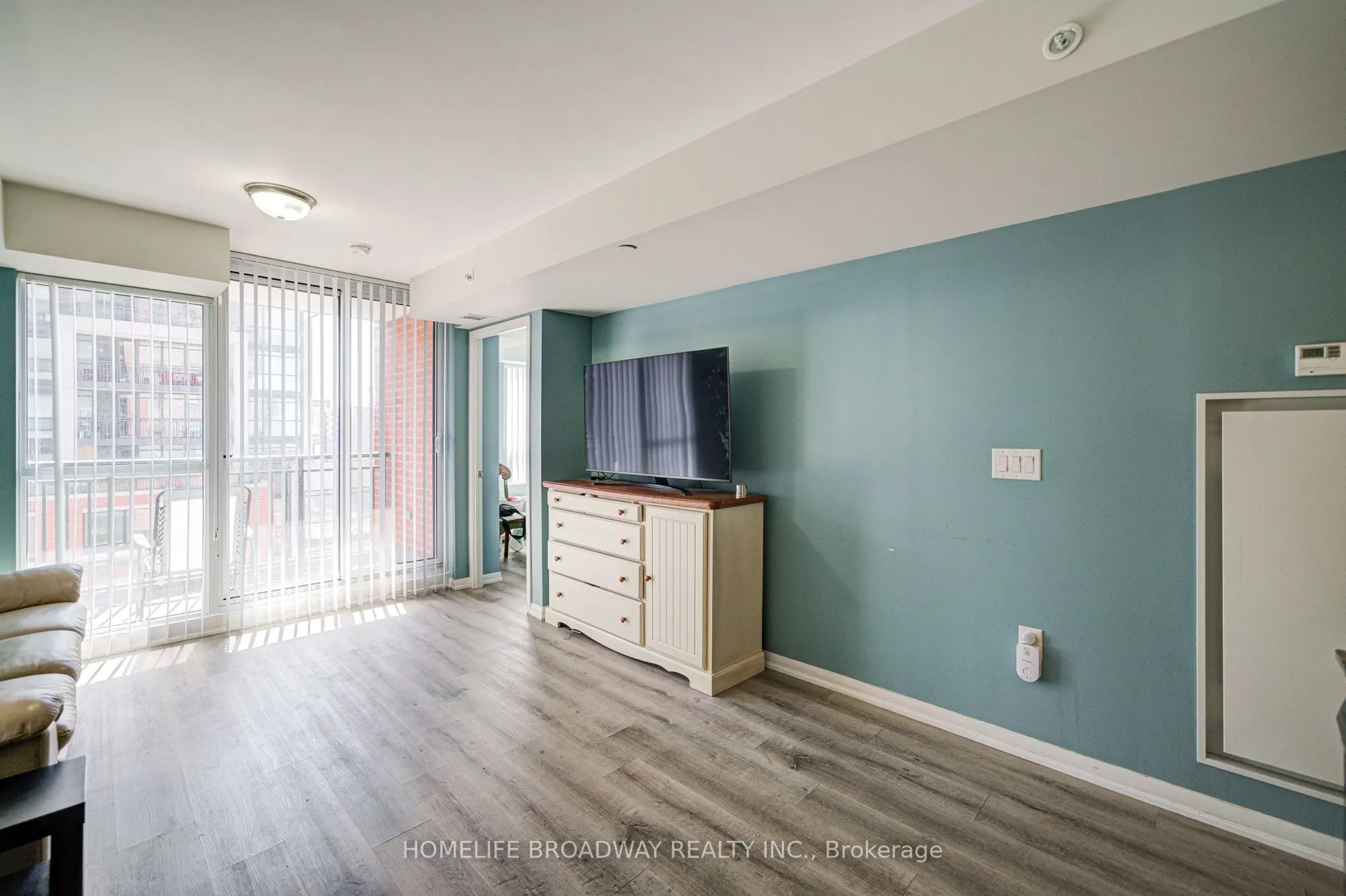 3091 Dufferin Street, #1011