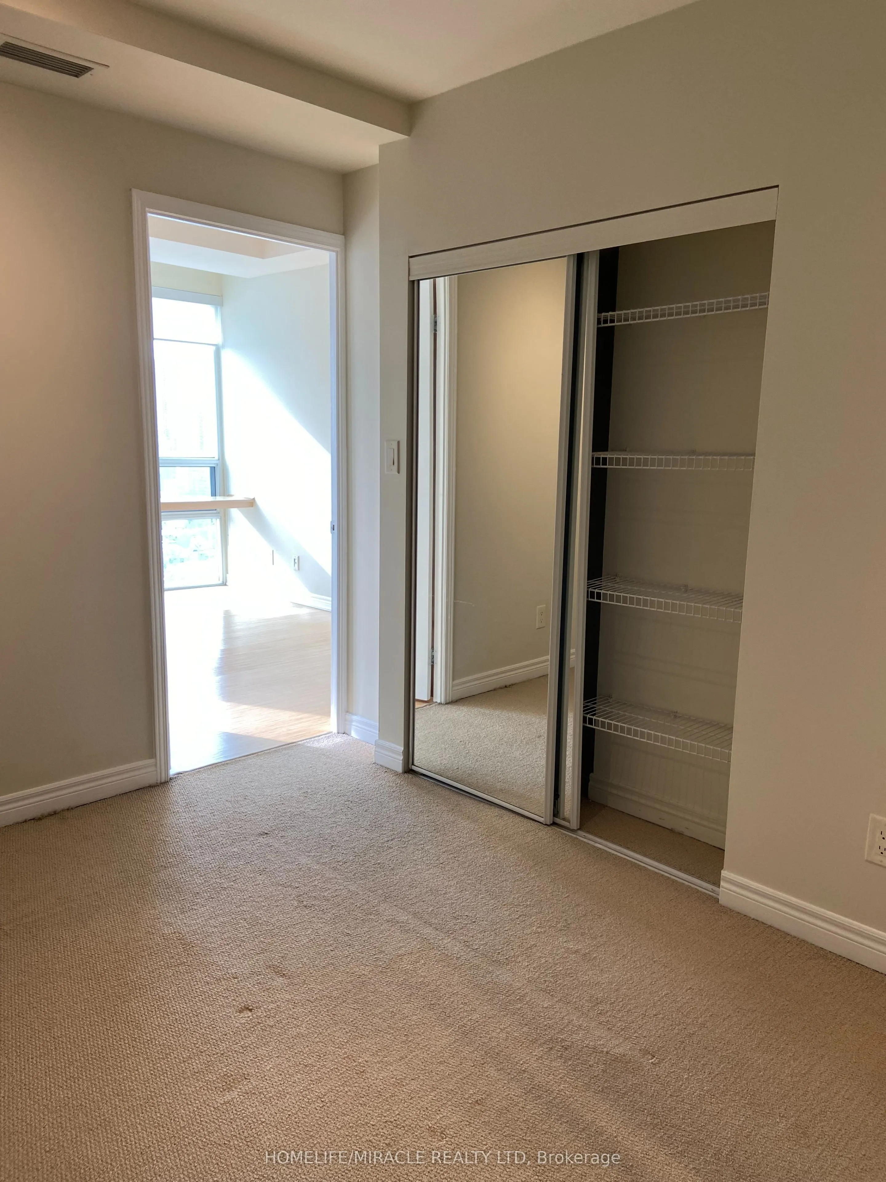 3504 Hurontario Street, #3305