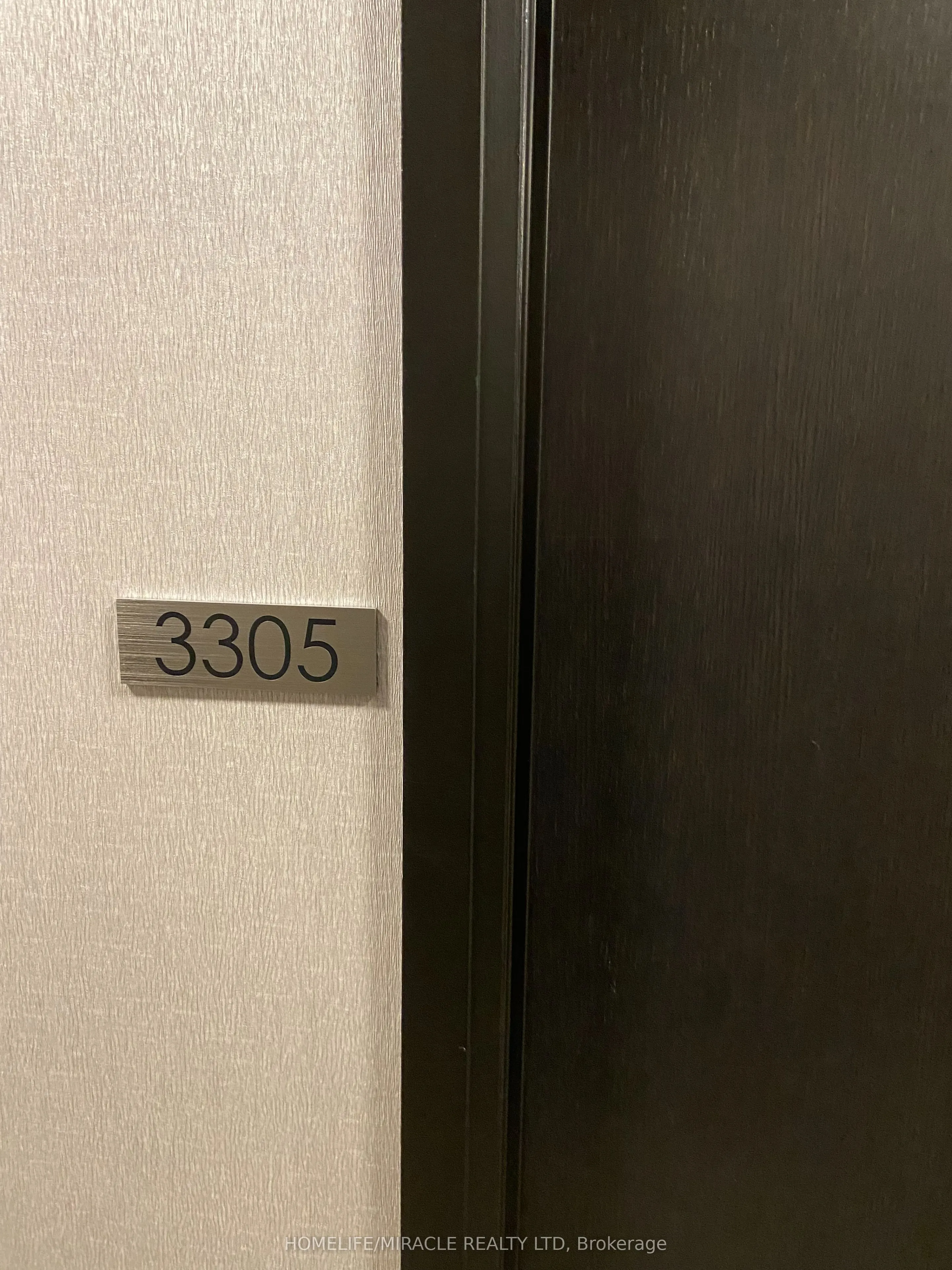 3504 Hurontario Street, #3305