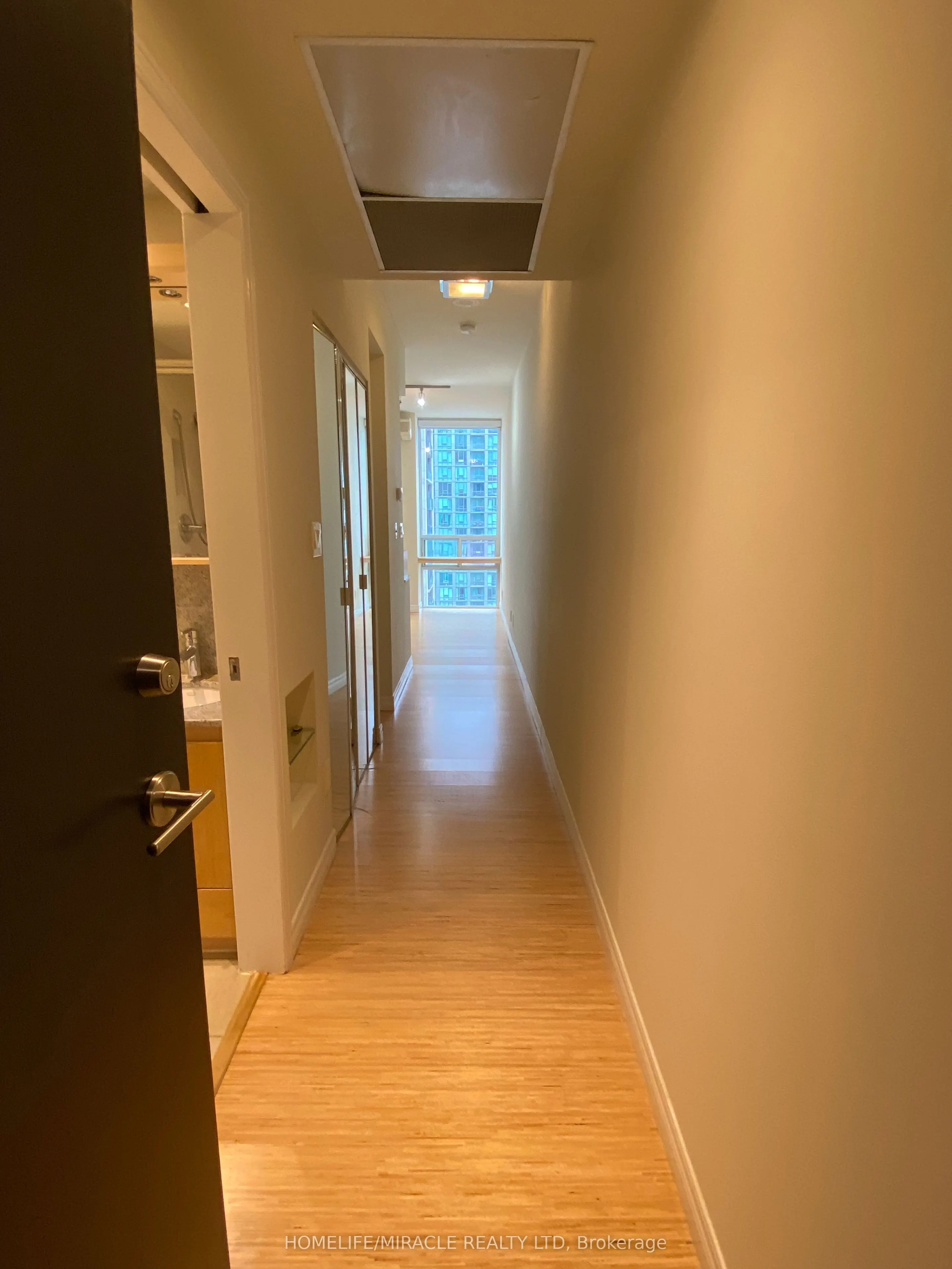 3504 Hurontario Street, #2606