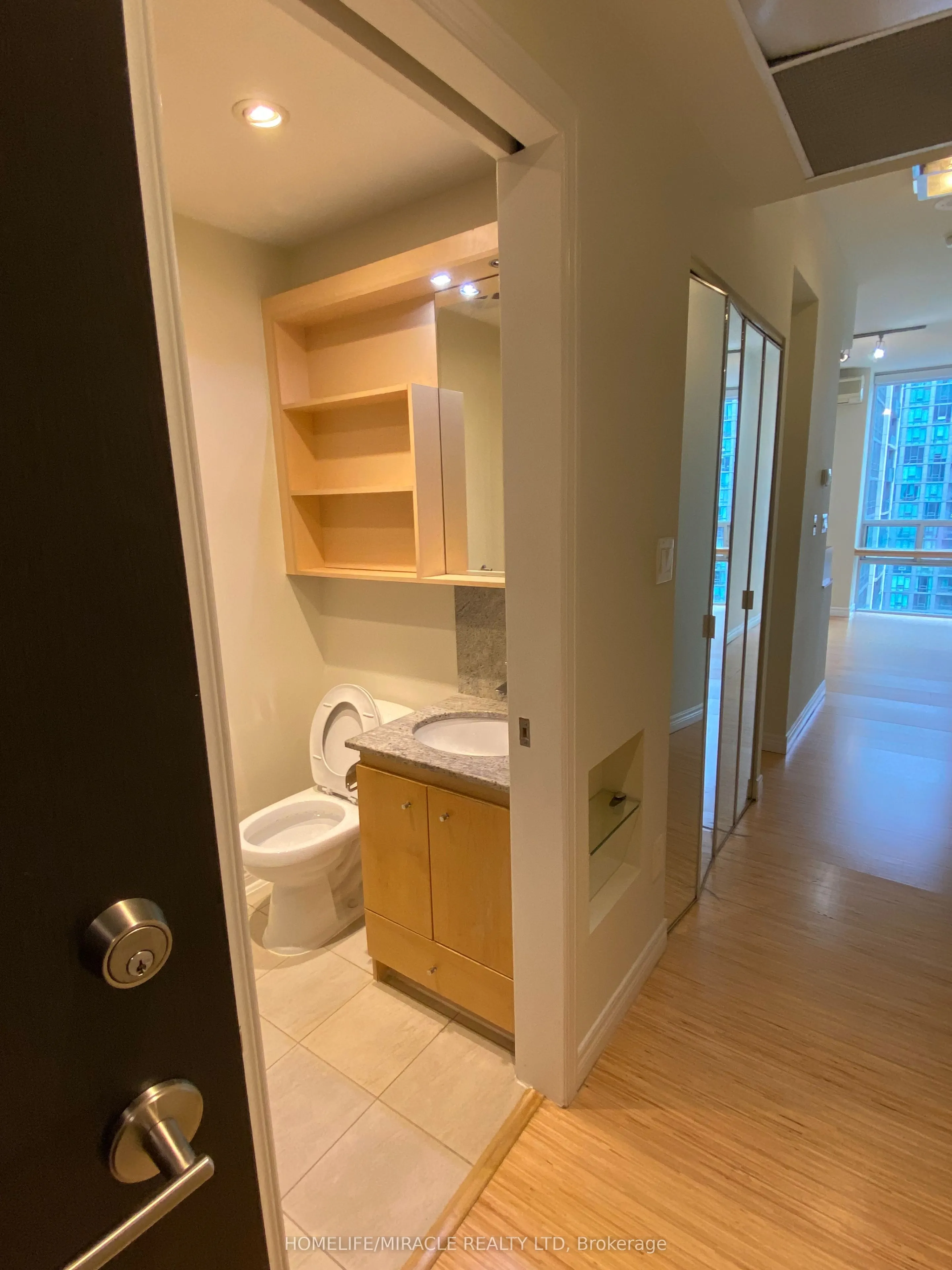 3504 Hurontario Street, #2606