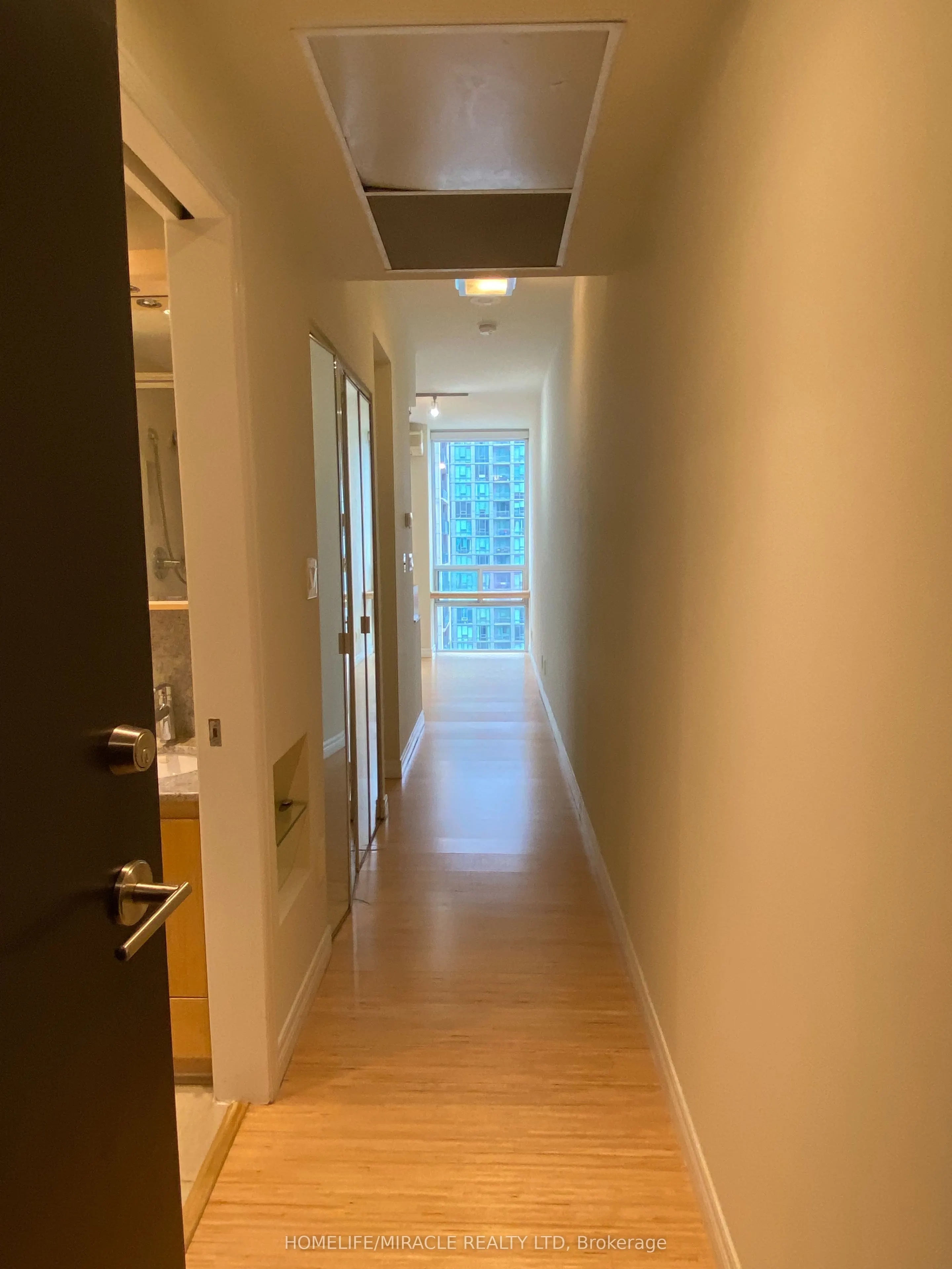 3504 Hurontario Street, #2606