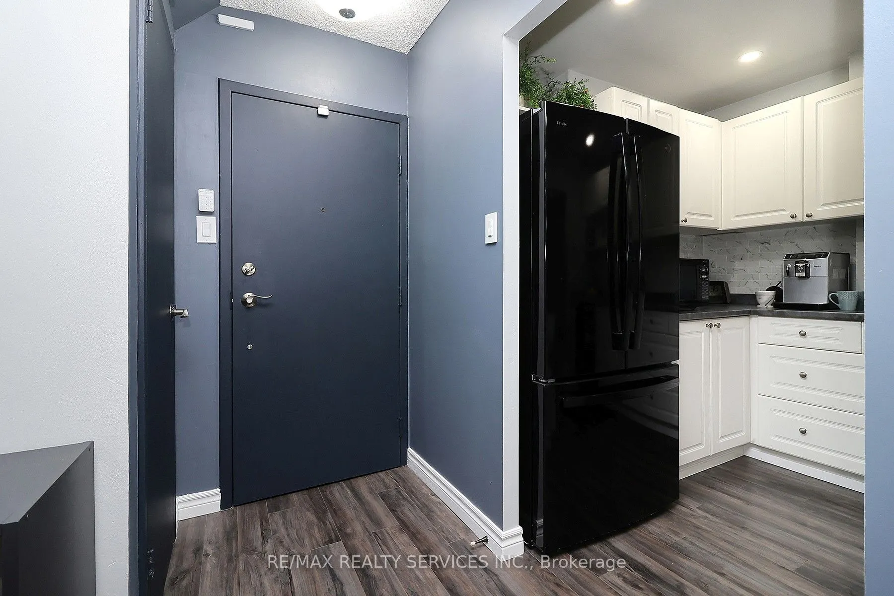 2095 Roche Court, #132