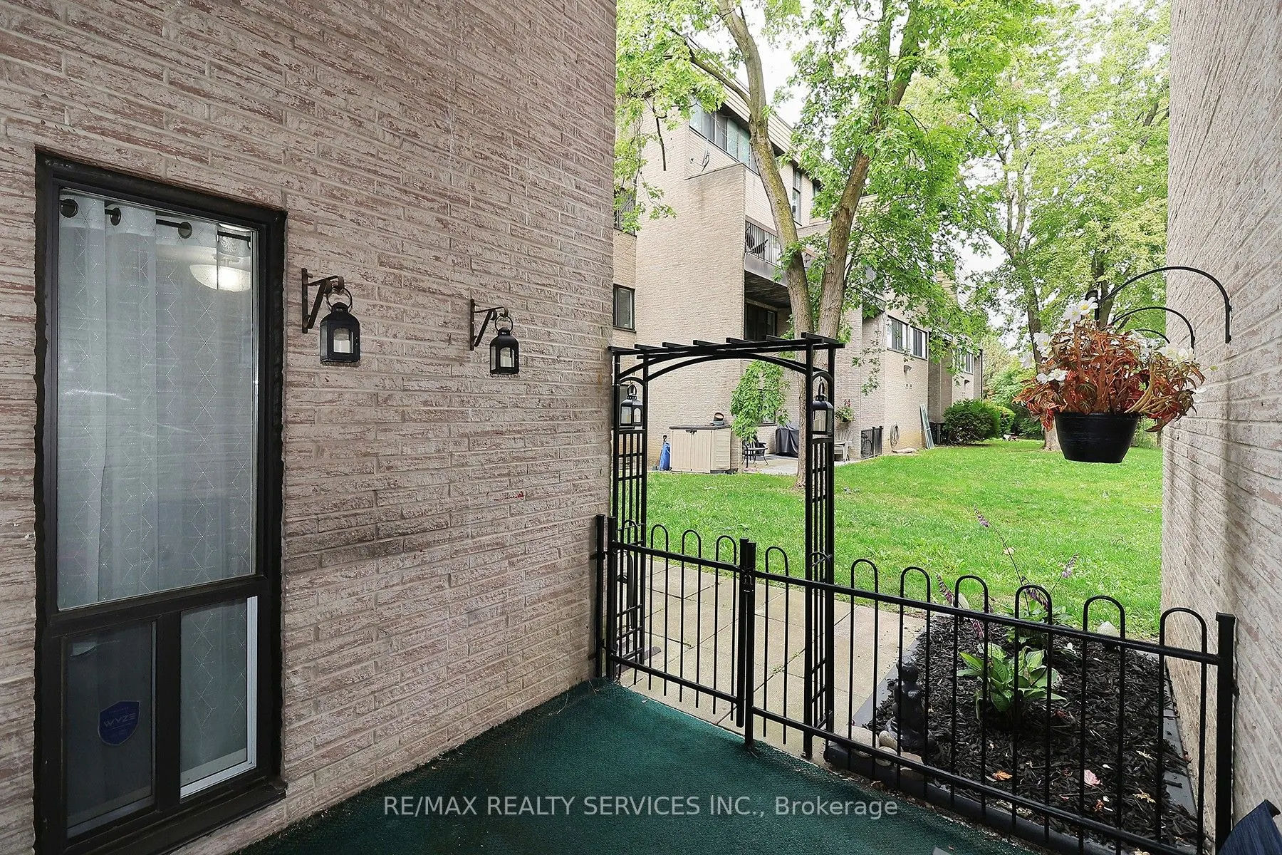 2095 Roche Court, #132