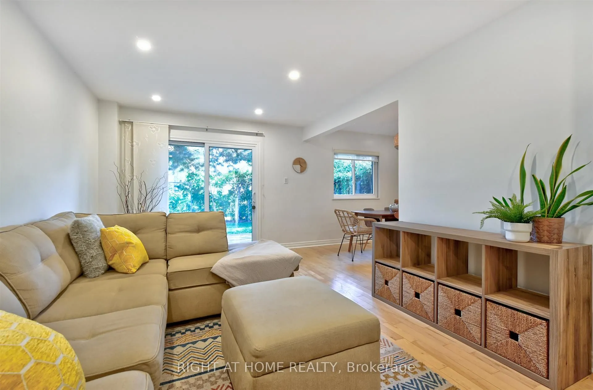 600 Silver Creek Boulevard, #3