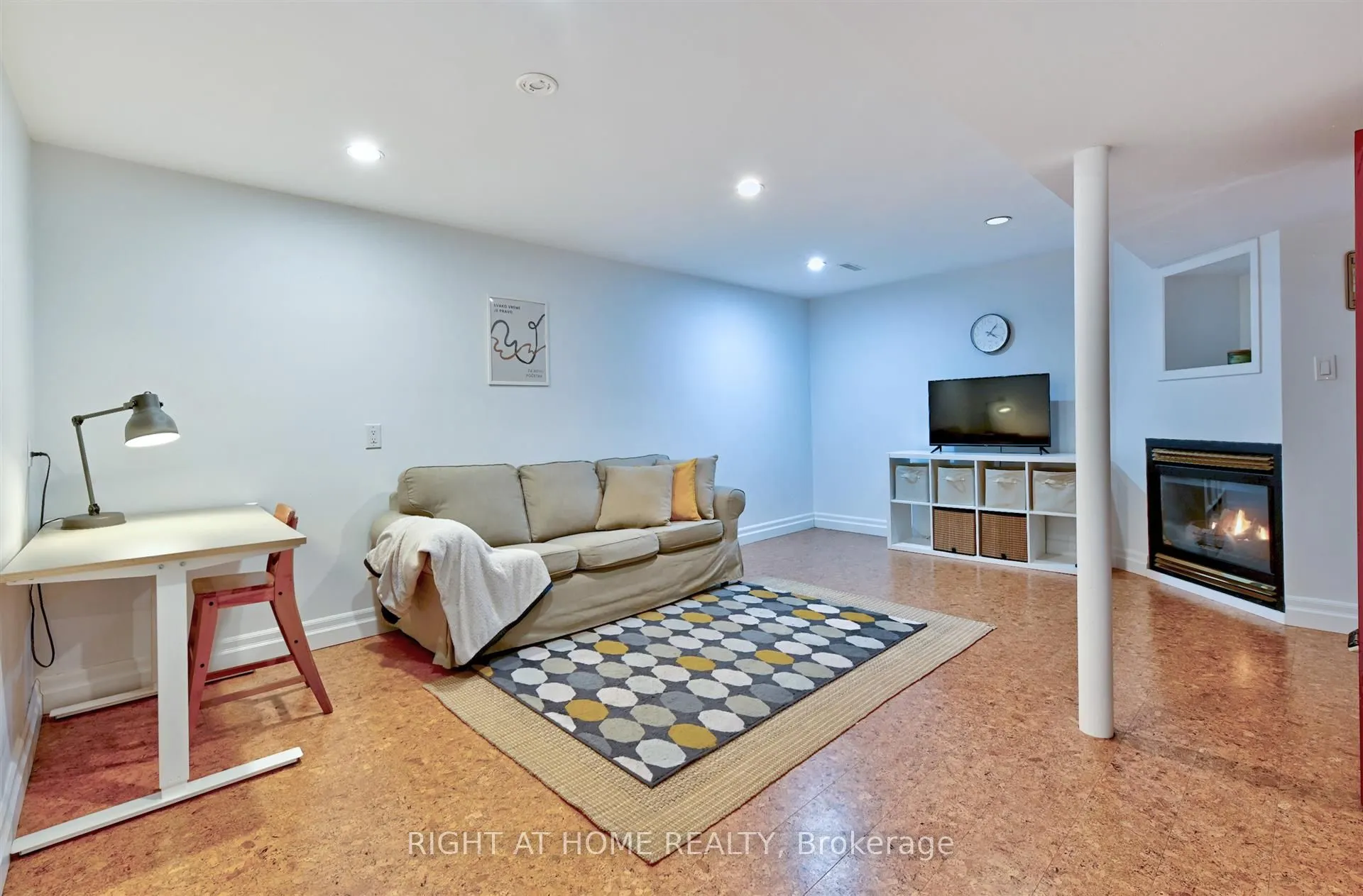 600 Silver Creek Boulevard, #3