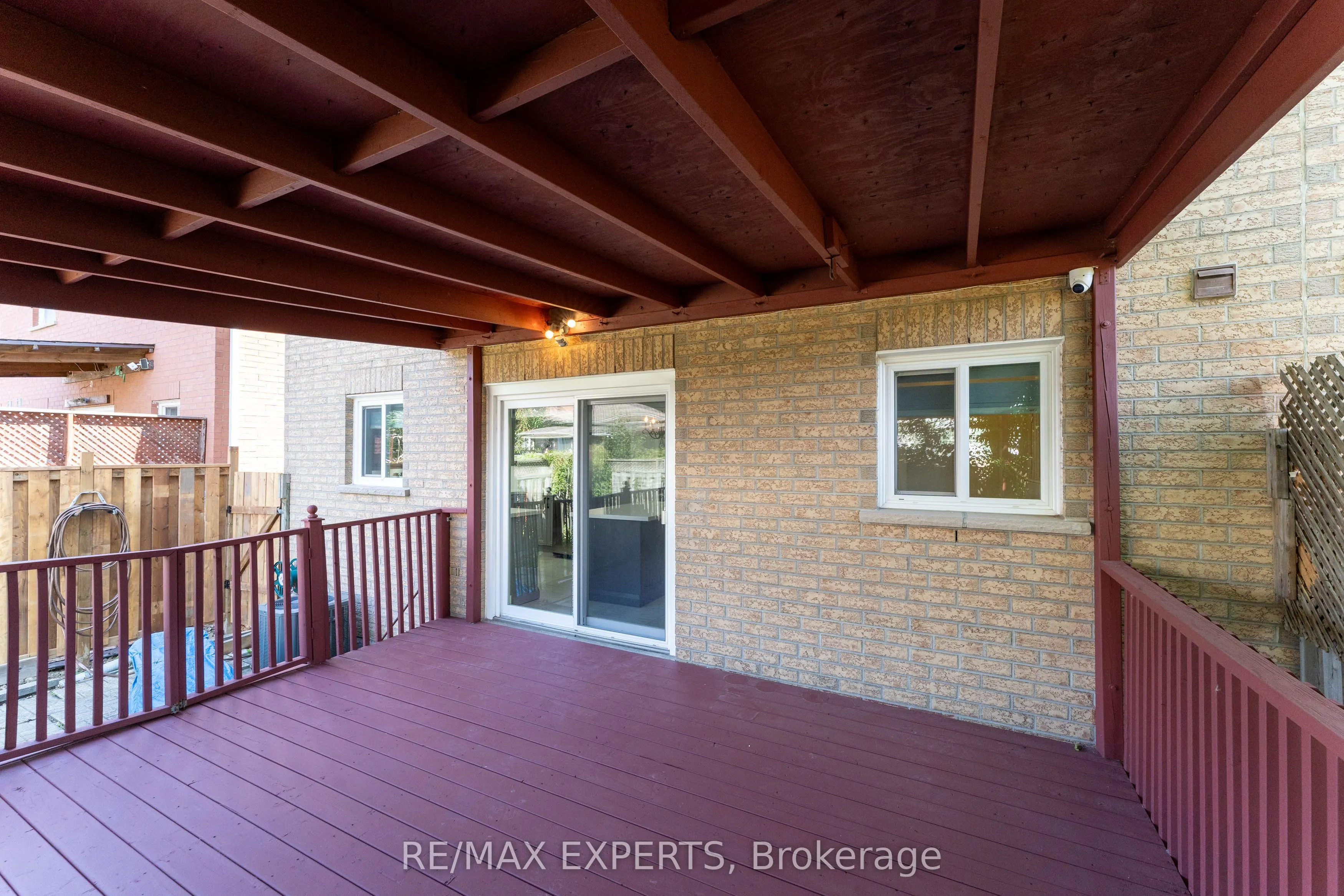 39 Softneedle Avenue