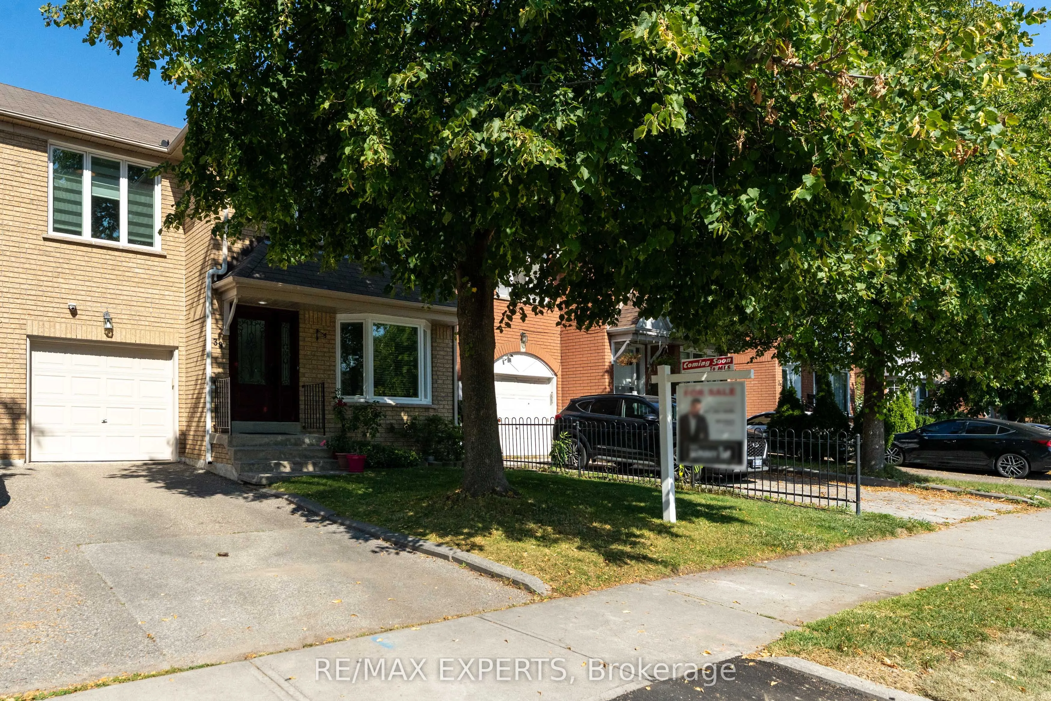 39 Softneedle Avenue