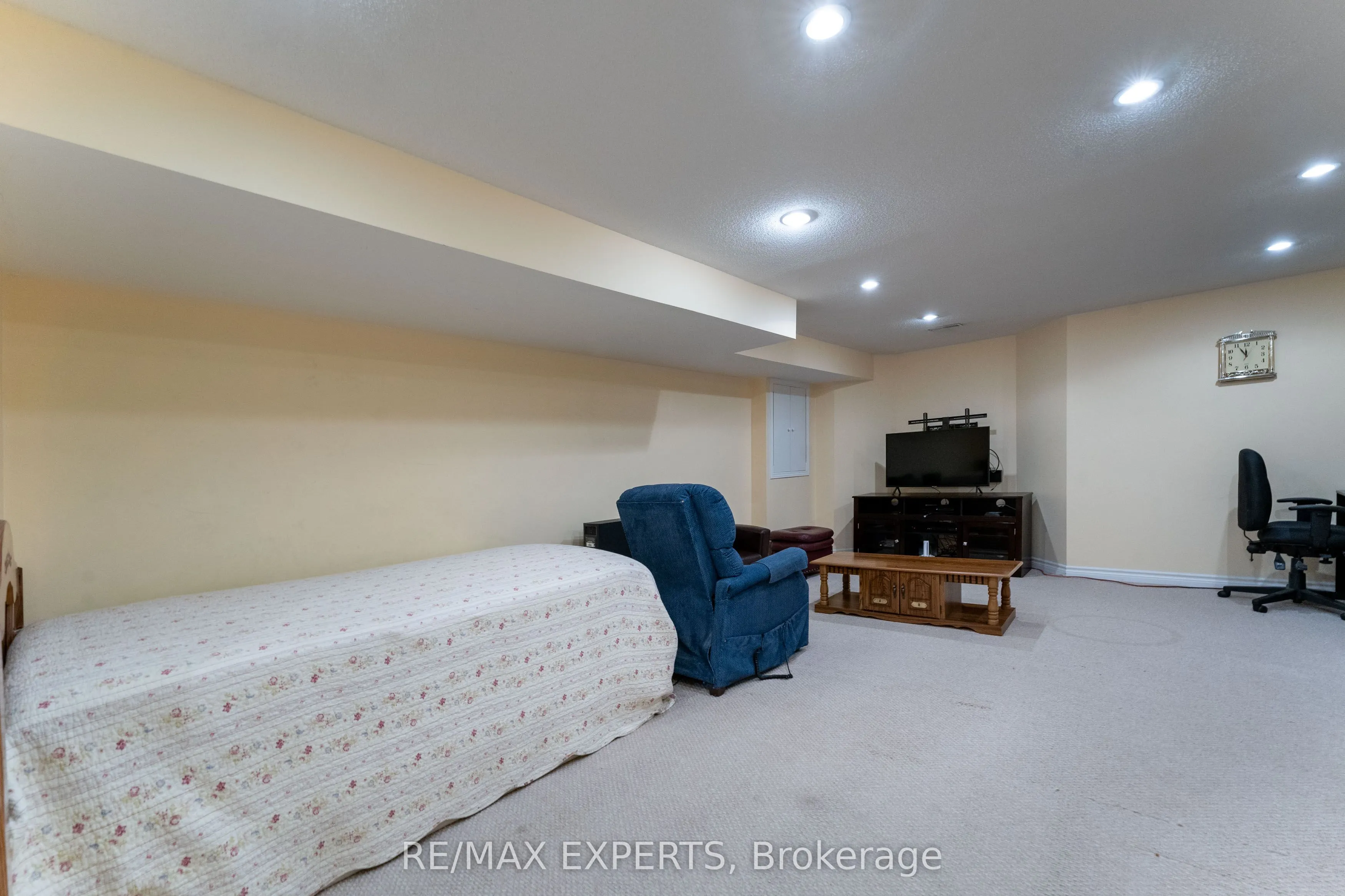 39 Softneedle Avenue