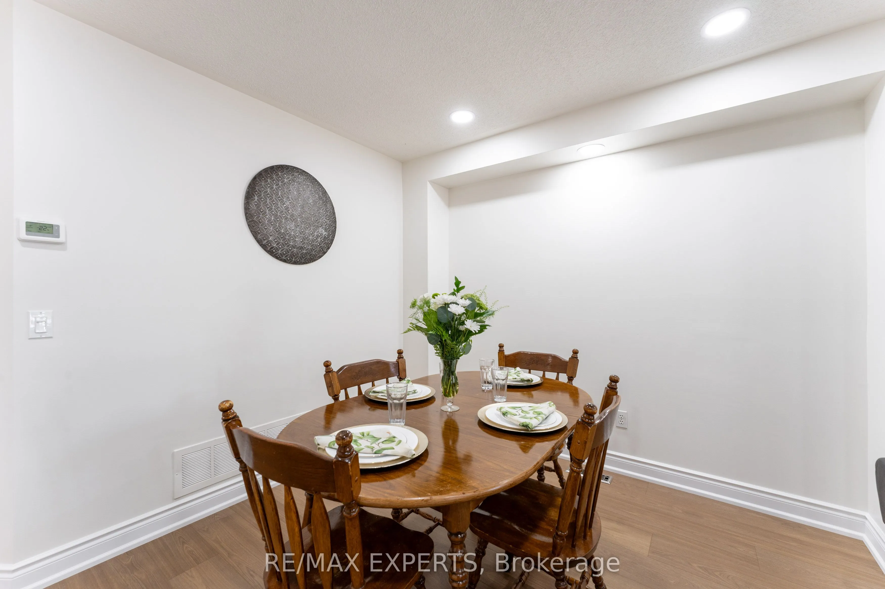 39 Softneedle Avenue
