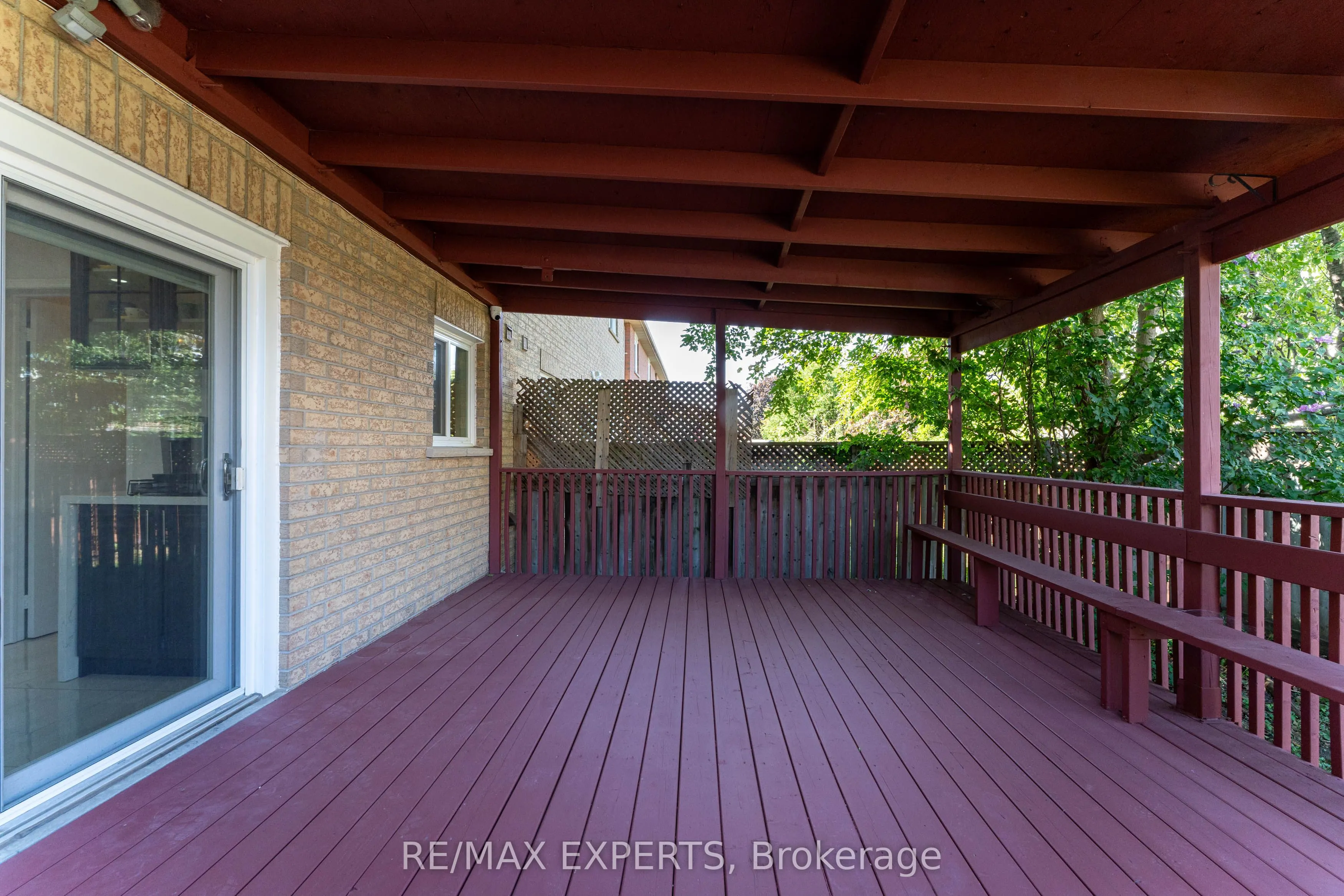39 Softneedle Avenue