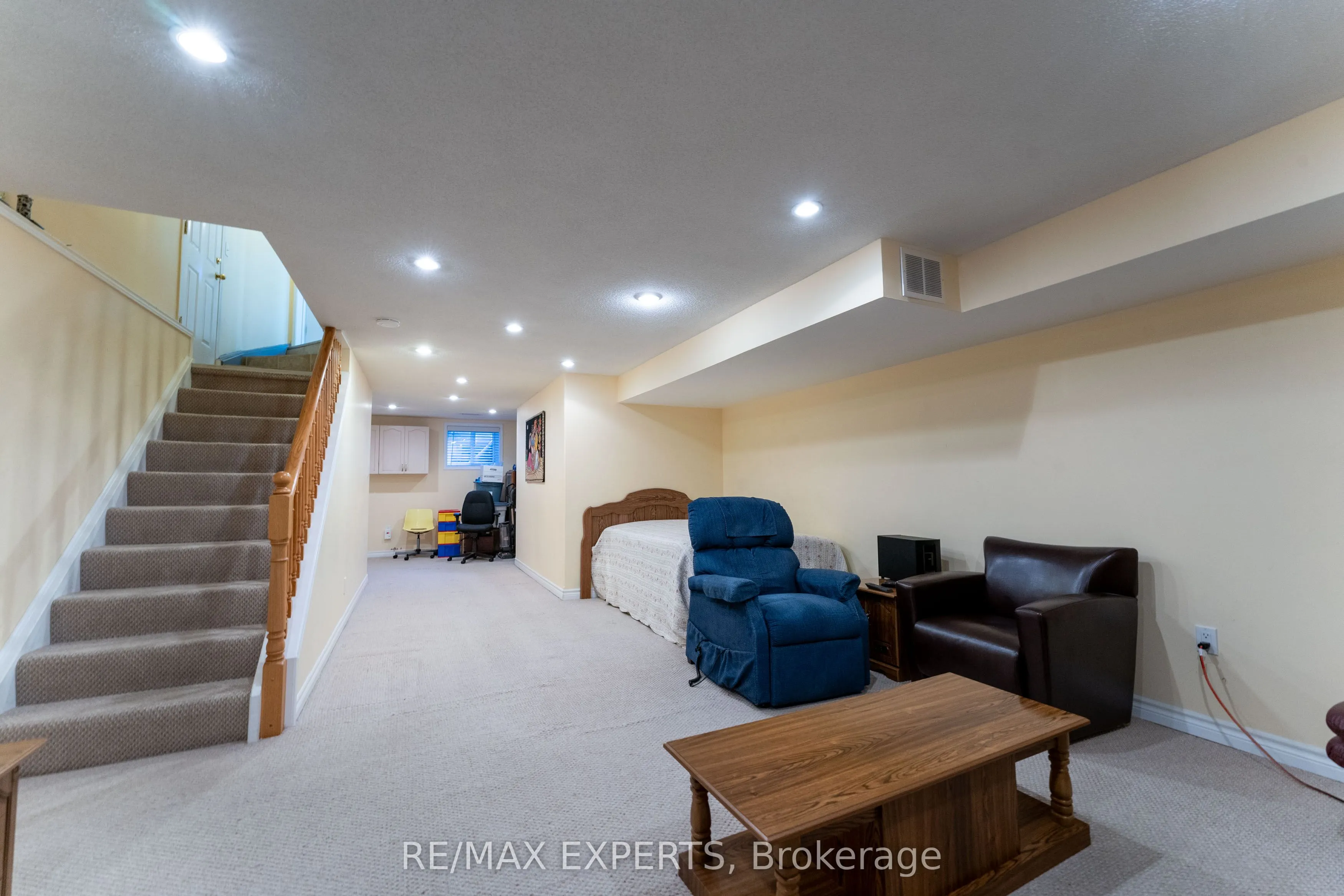 39 Softneedle Avenue