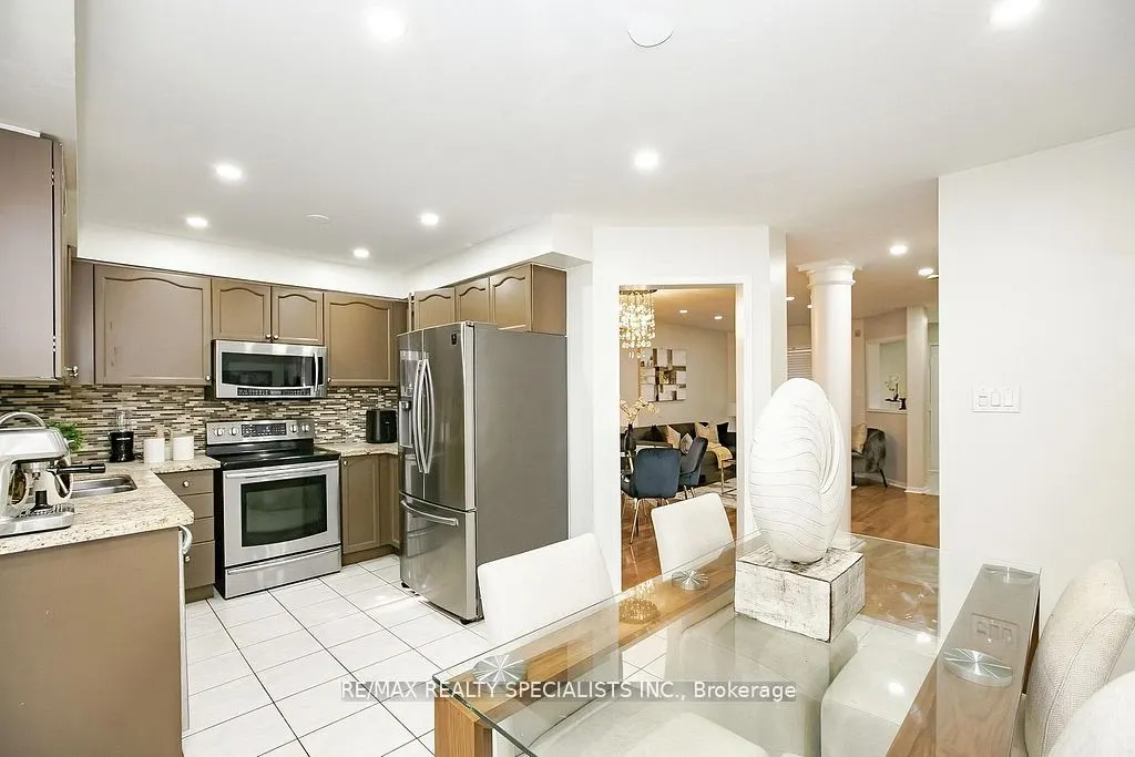 7243 Frontier Ridge
