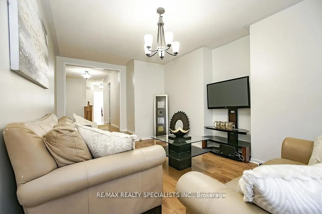 7243 Frontier Ridge