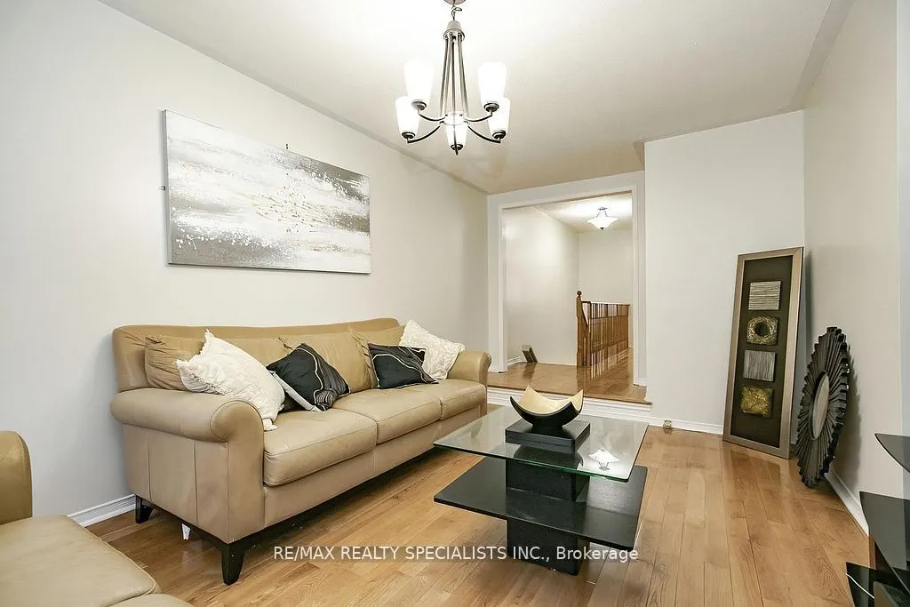 7243 Frontier Ridge
