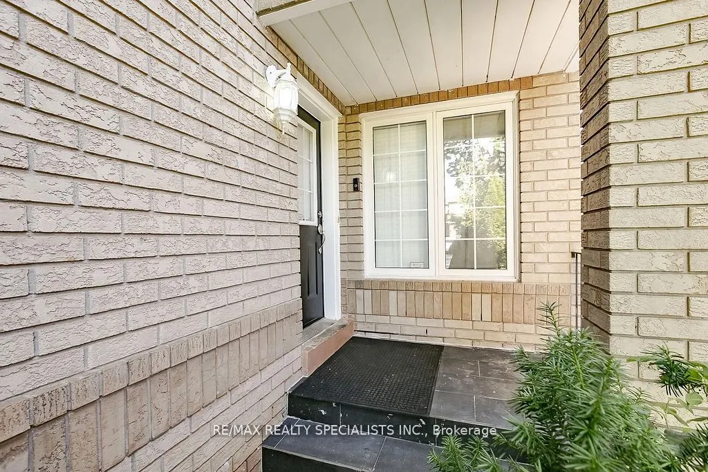 7243 Frontier Ridge