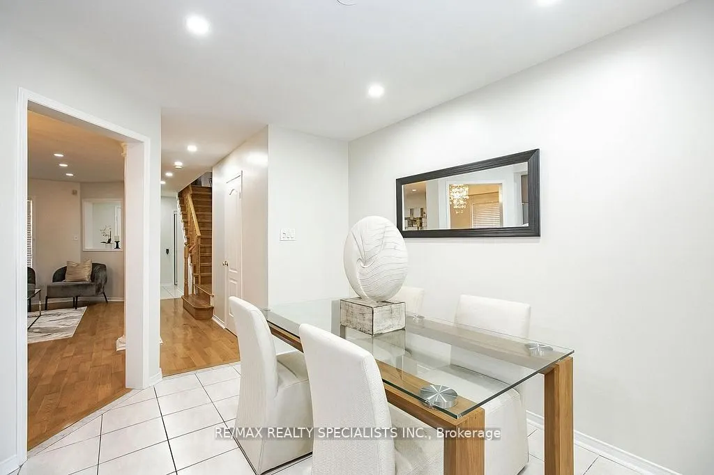 7243 Frontier Ridge
