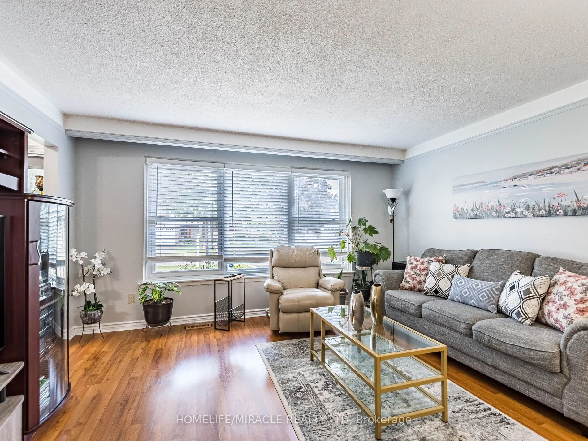 64 Geneva Crescent