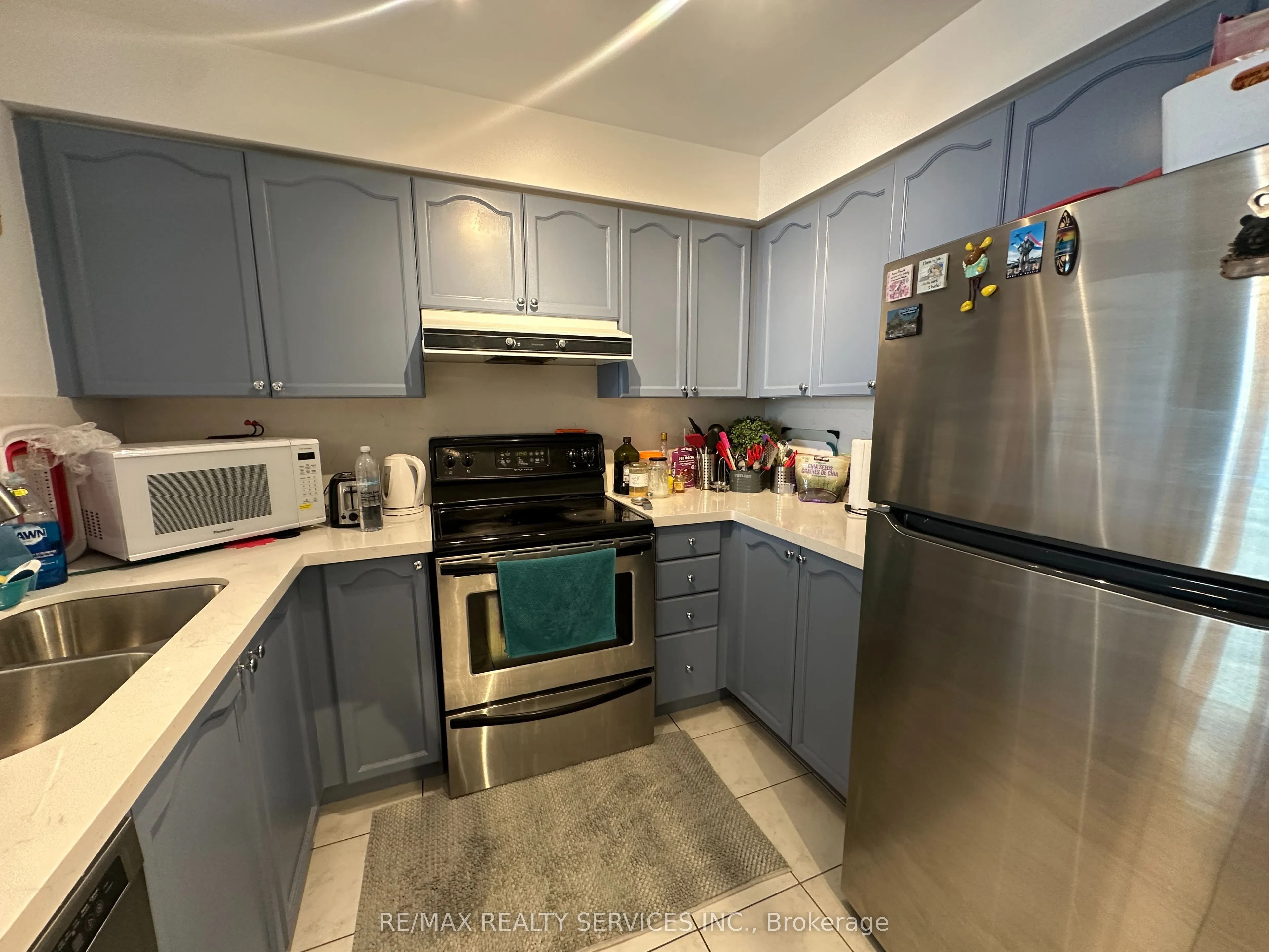 2545 Erin Centre Boulevard, #505
