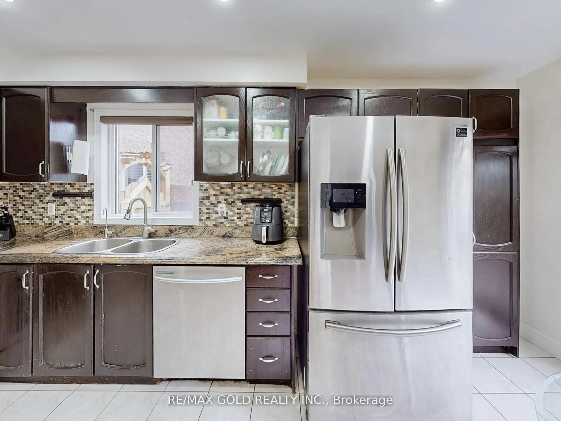 172 Desert Sand Drive
