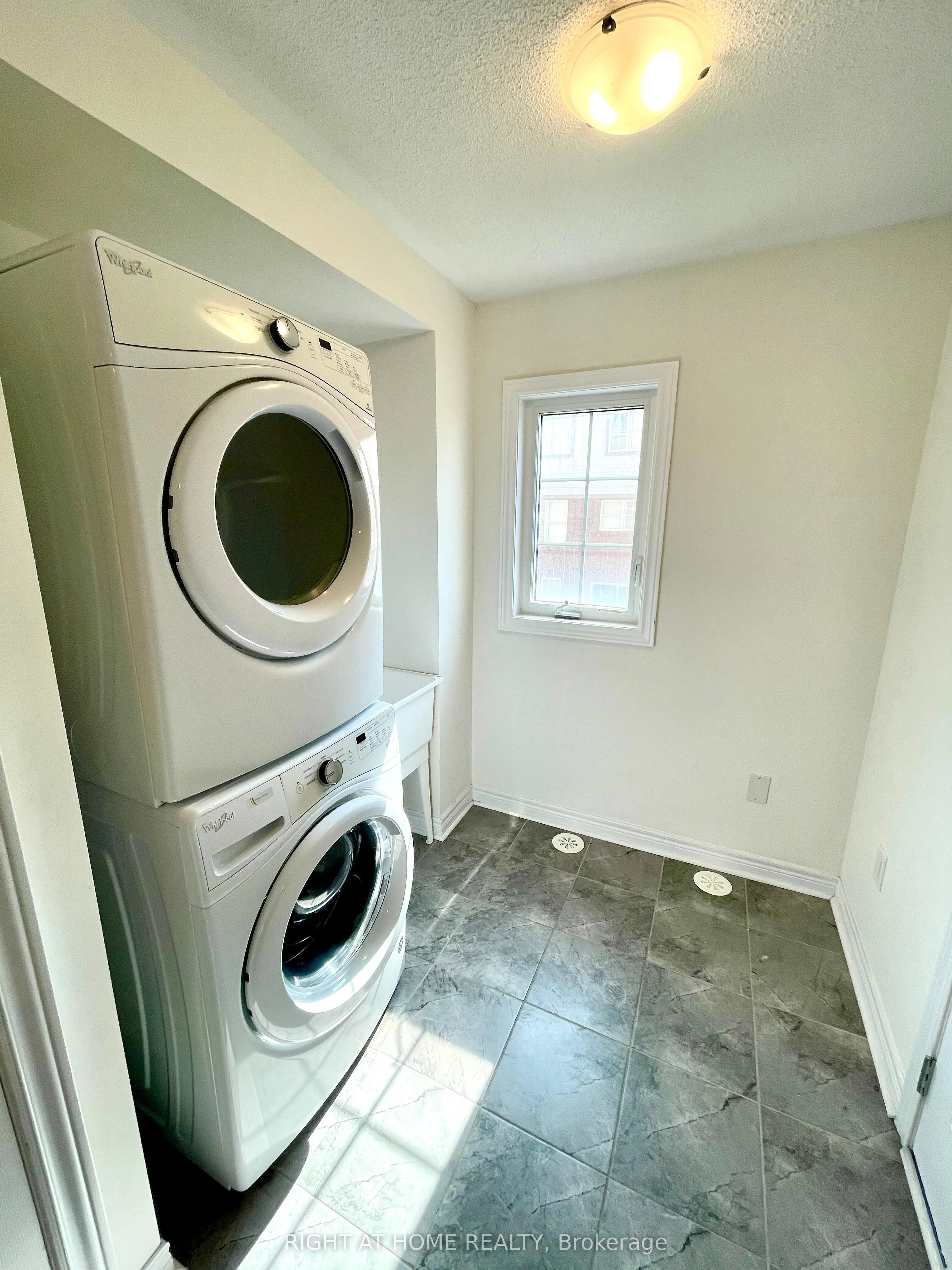 2280 Baronwood Drive, #91