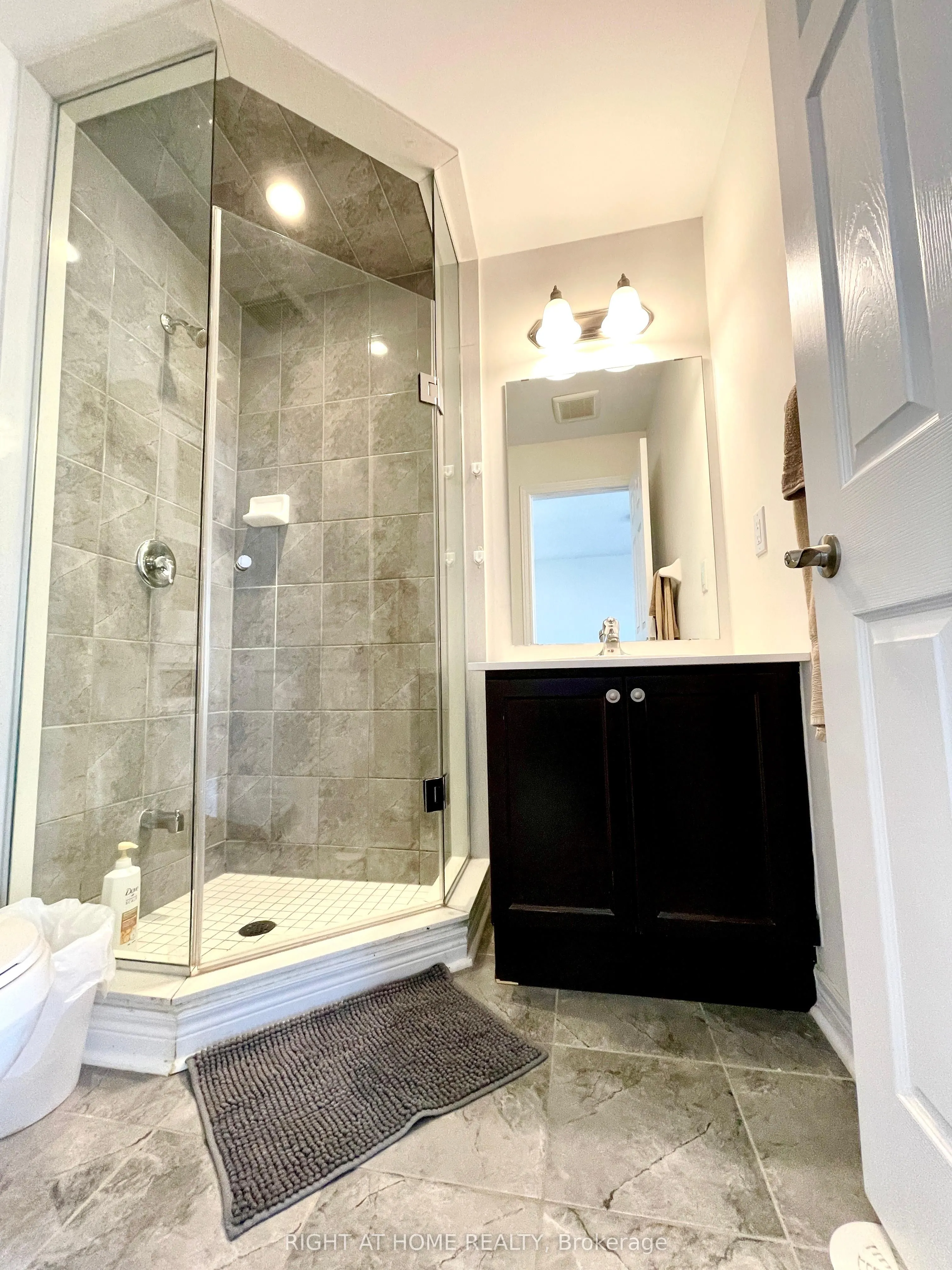 2280 Baronwood Drive, #91