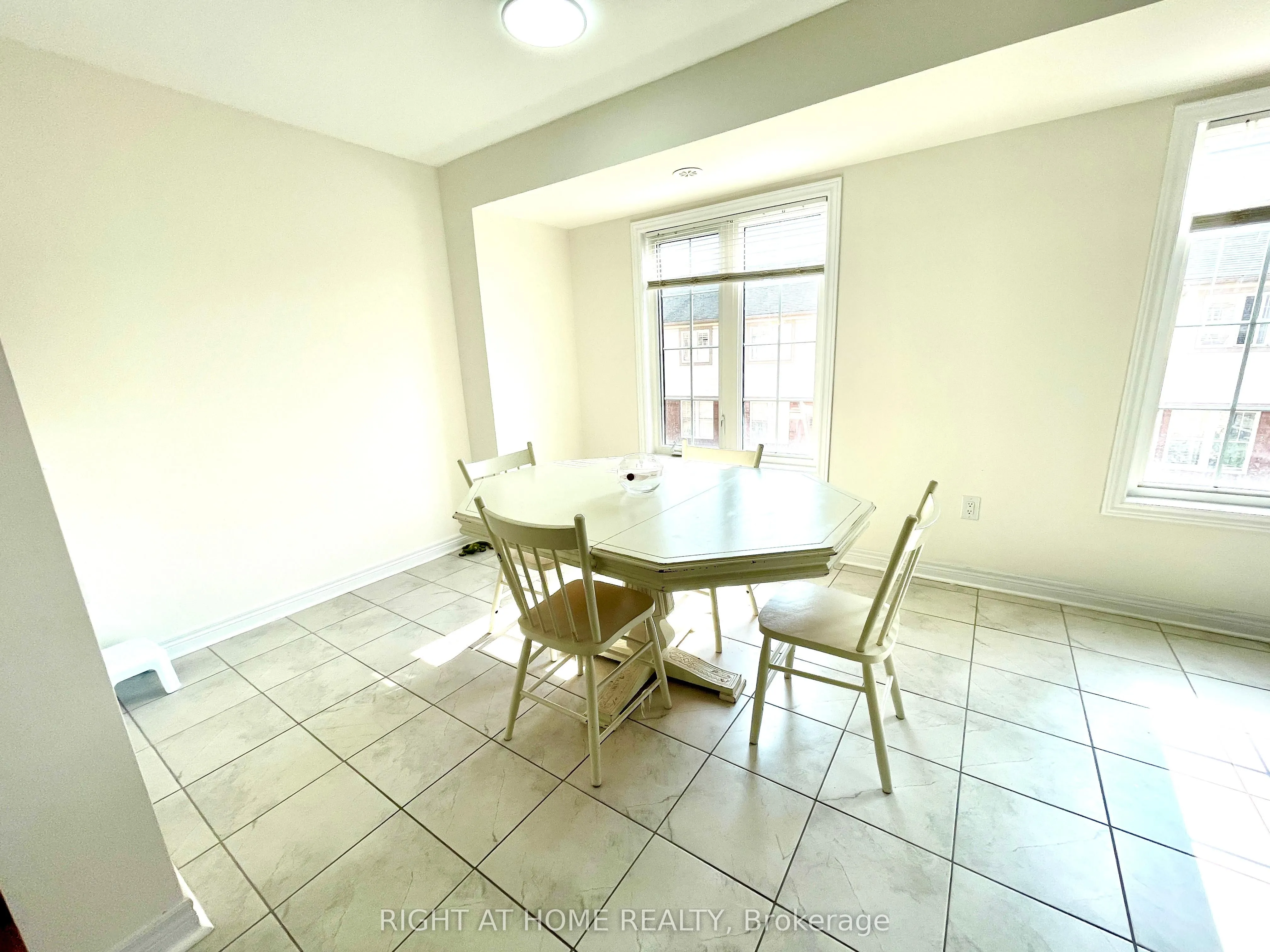 2280 Baronwood Drive, #91
