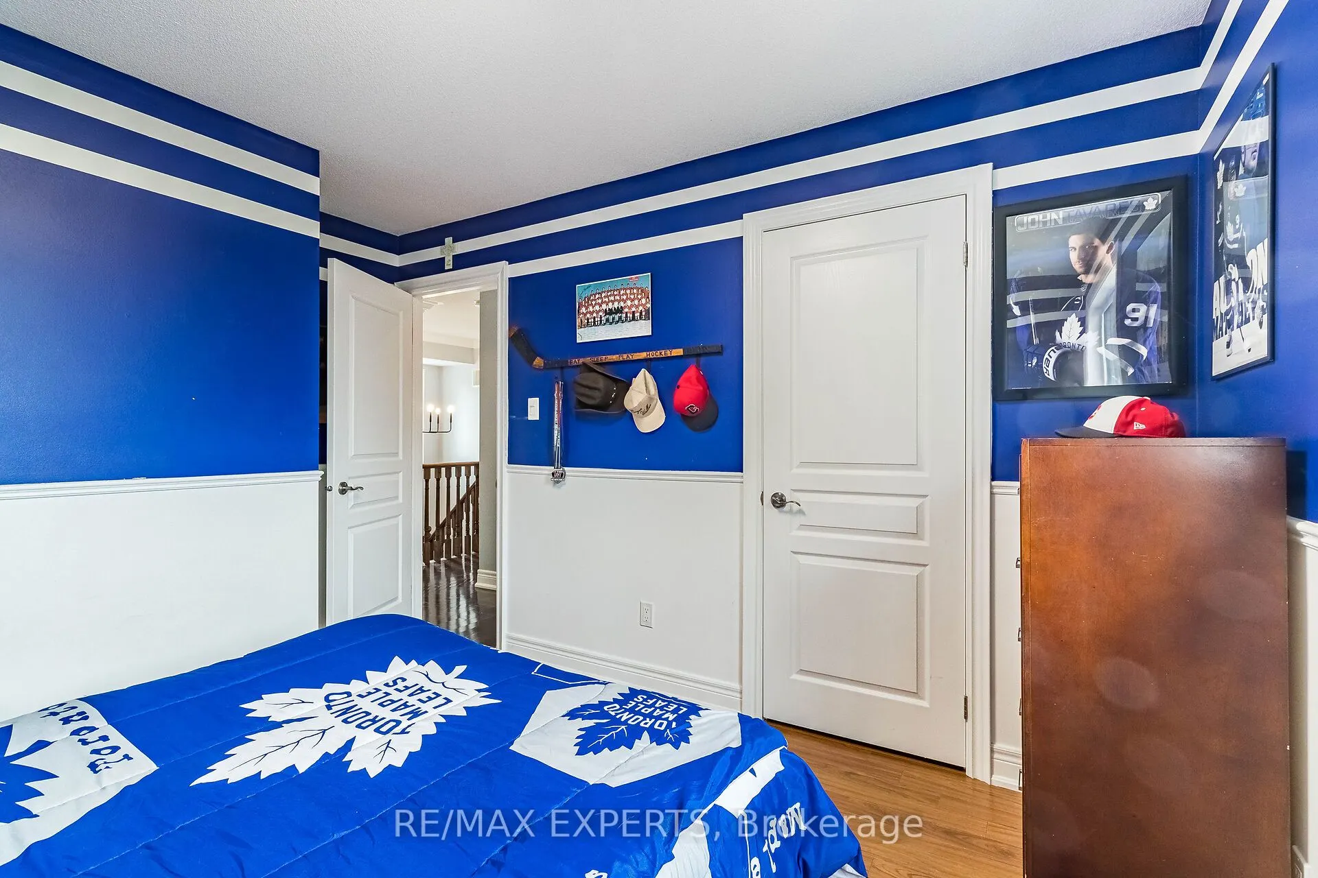 20 Foxchase Drive