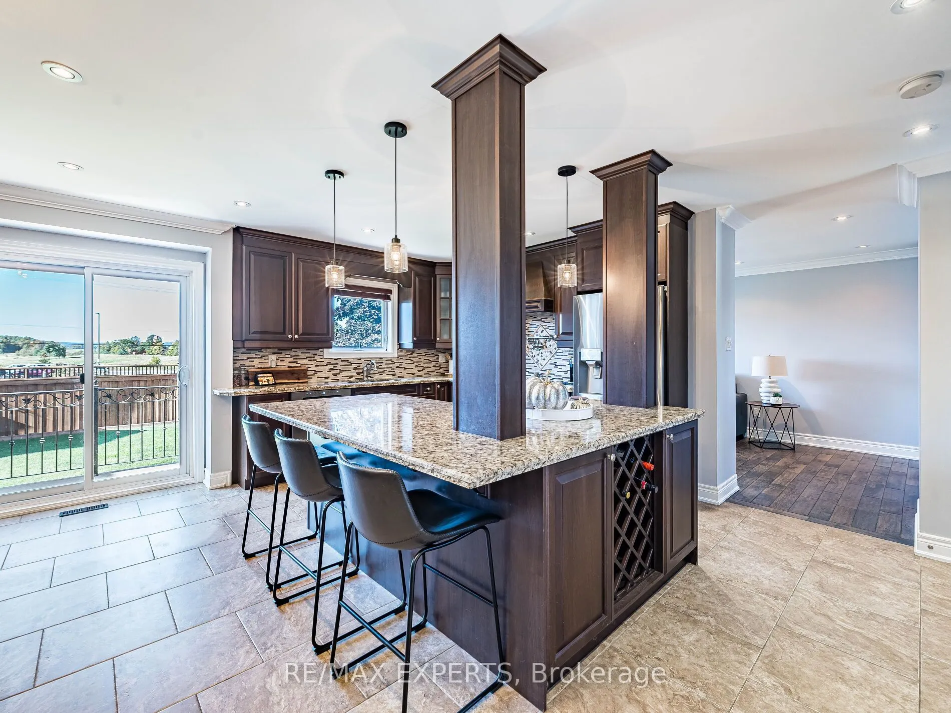 20 Foxchase Drive