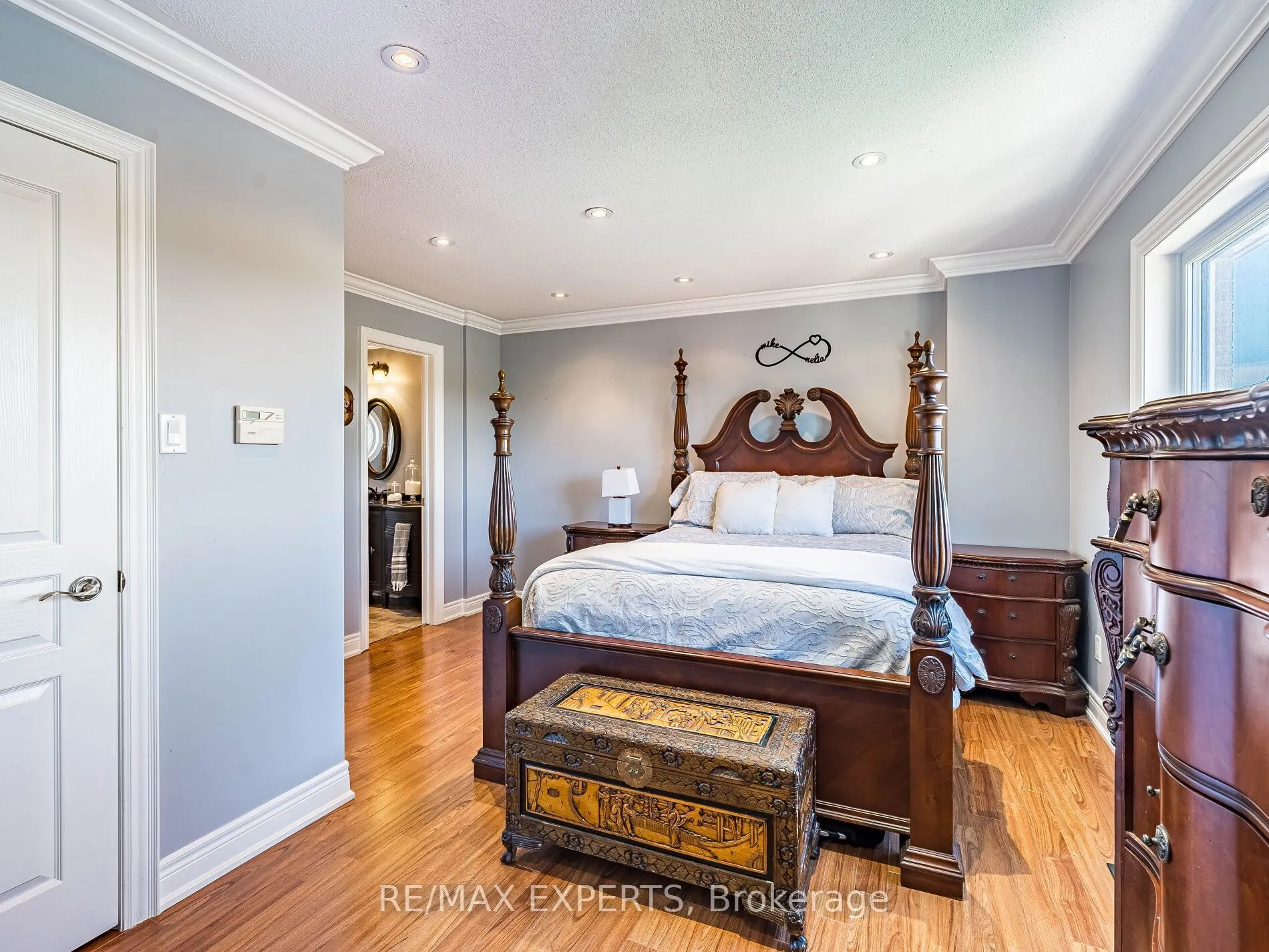 20 Foxchase Drive