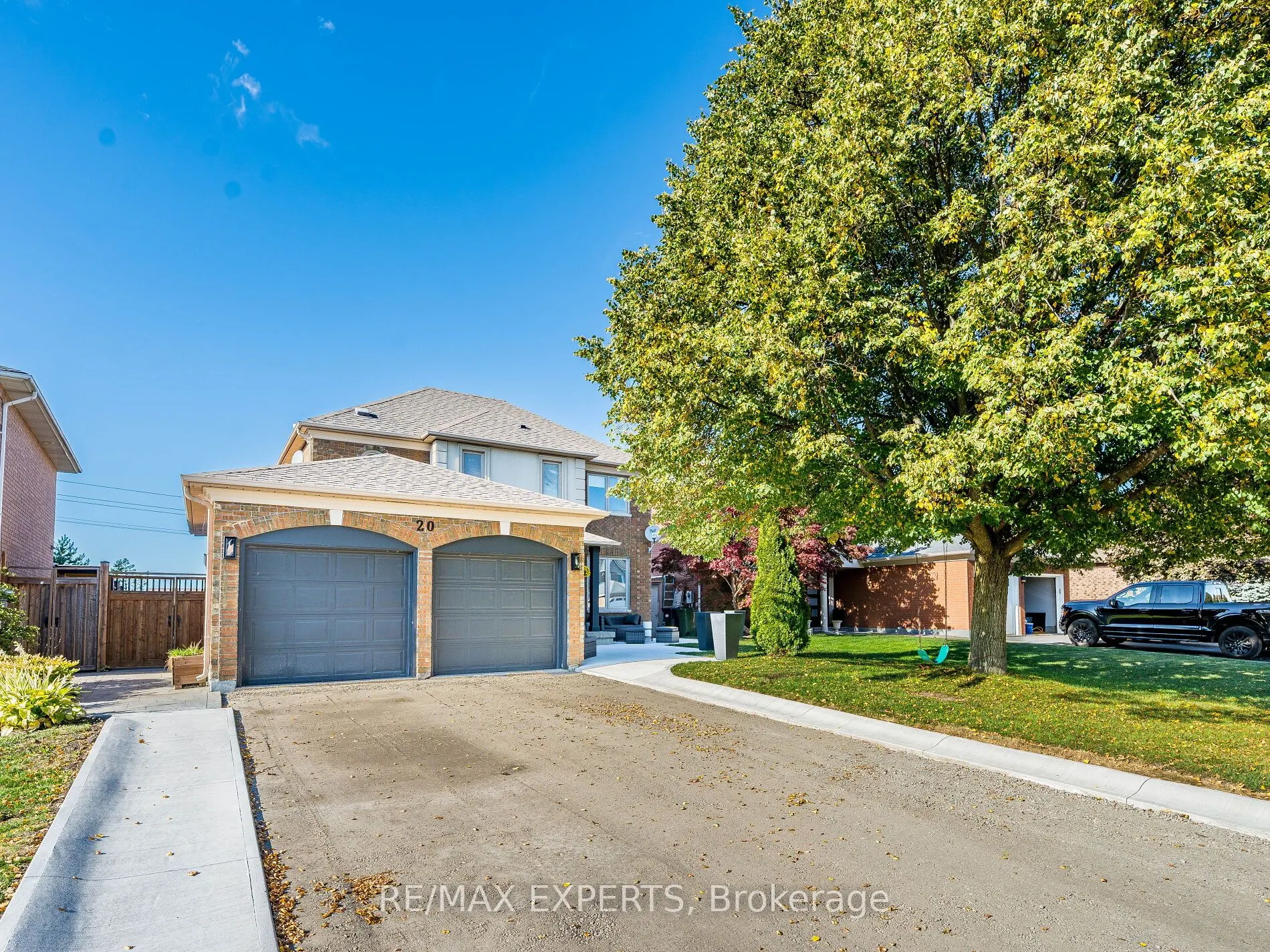 20 Foxchase Drive