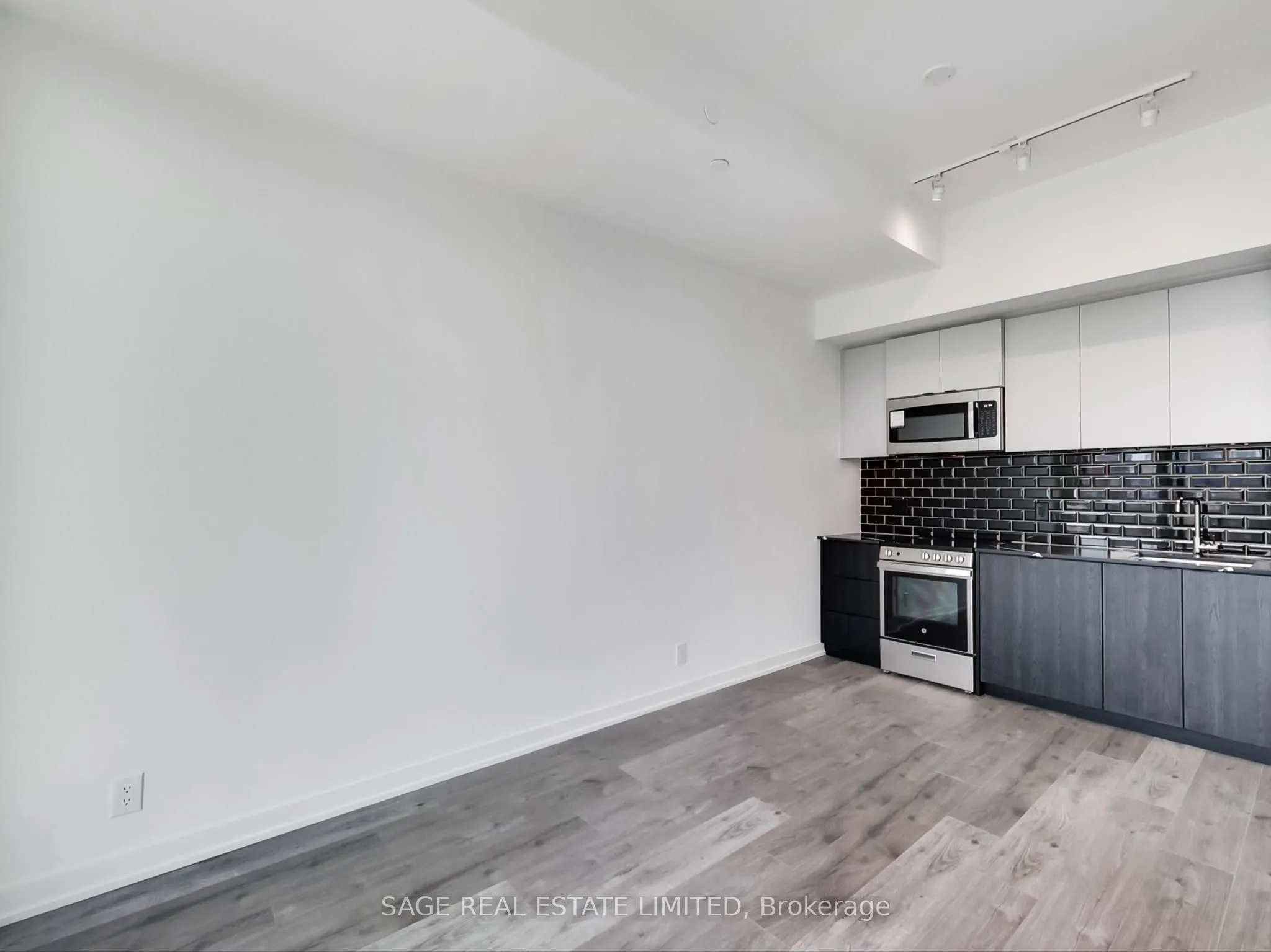 285 Dufferin Street, #1306
