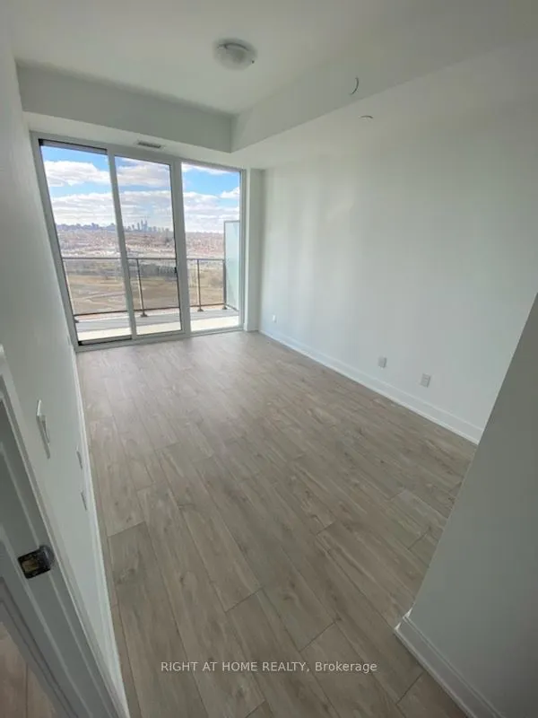 70 ANNIE CRAIG Drive, #1810