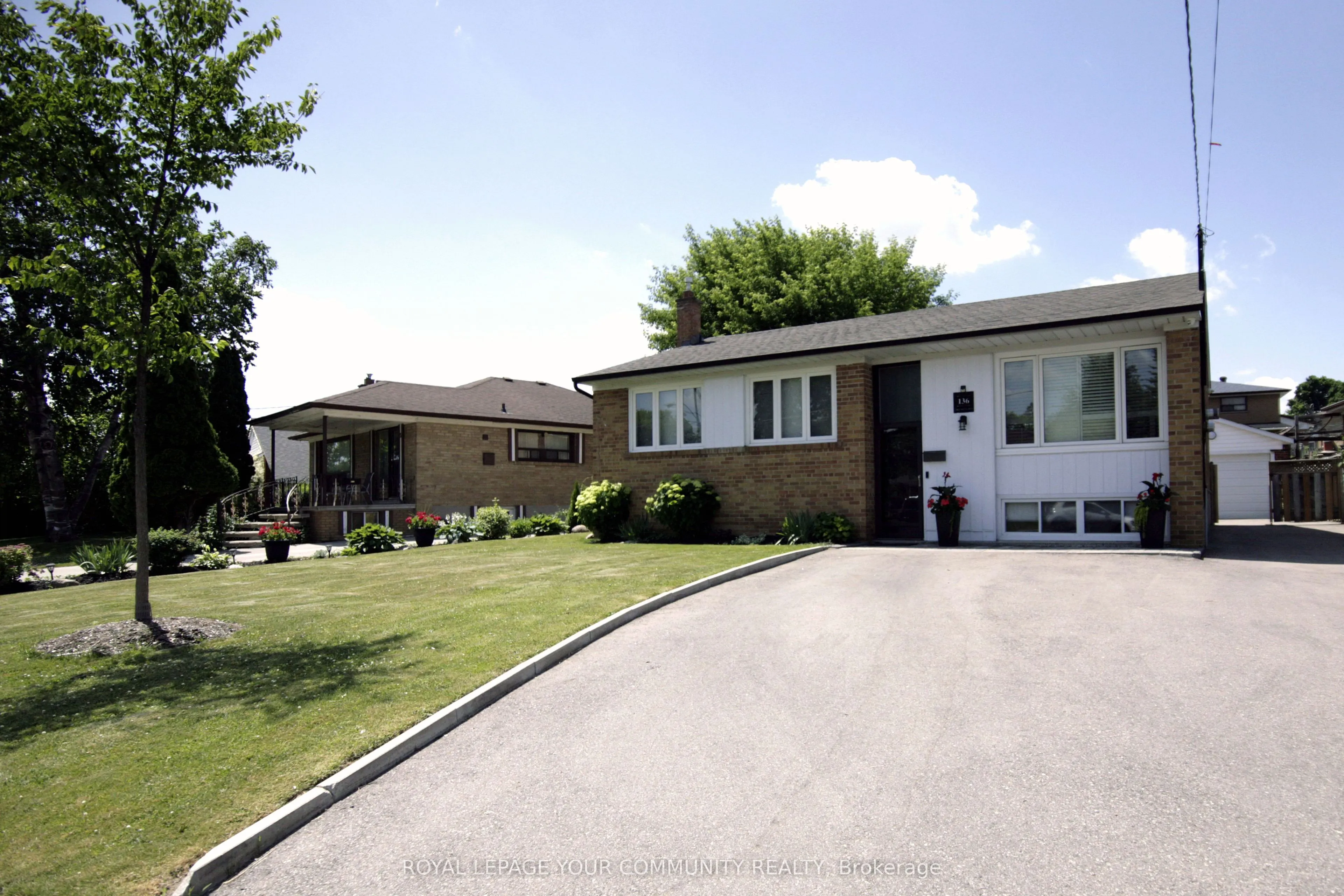 136 Strathburn Boulevard