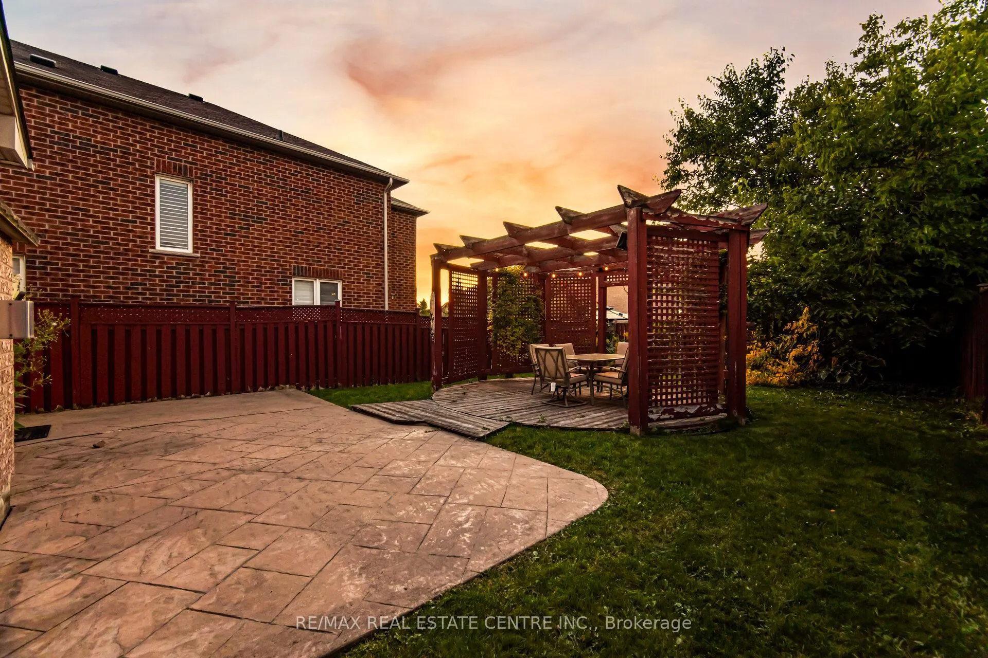 3191 Oakview Road