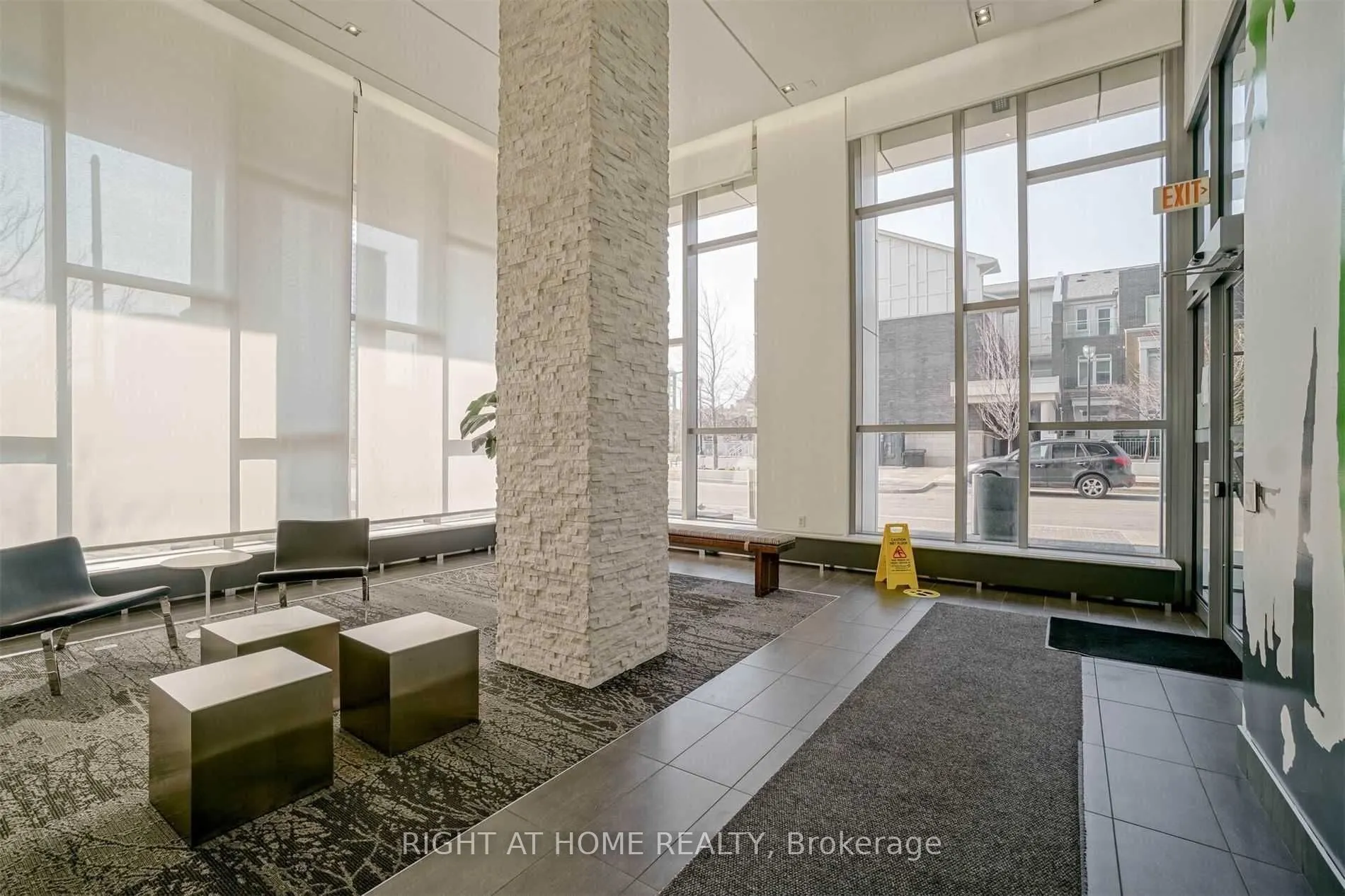 365 Prince Of Wales Drive, #903