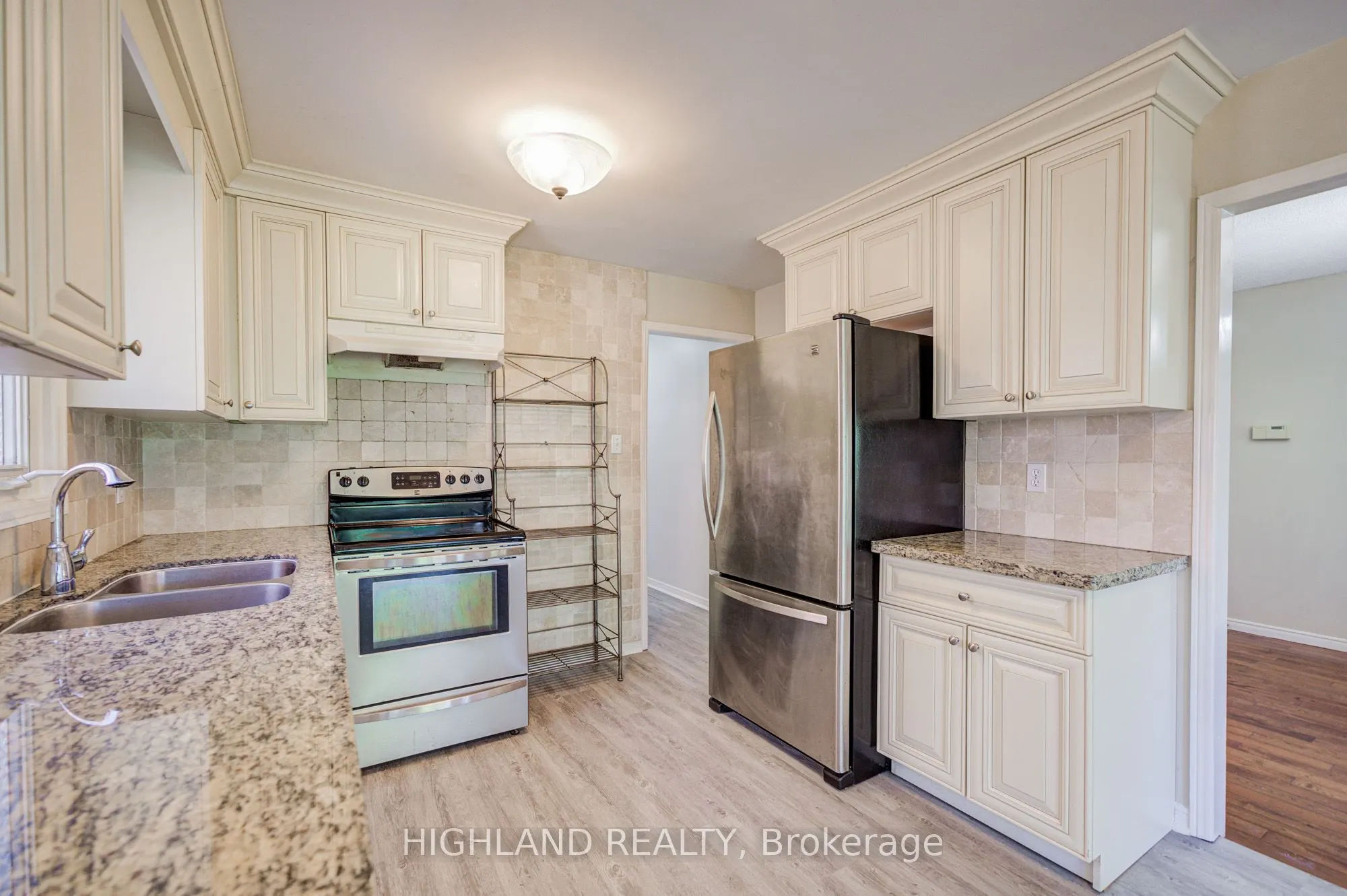 257 Huntington Ridge Drive