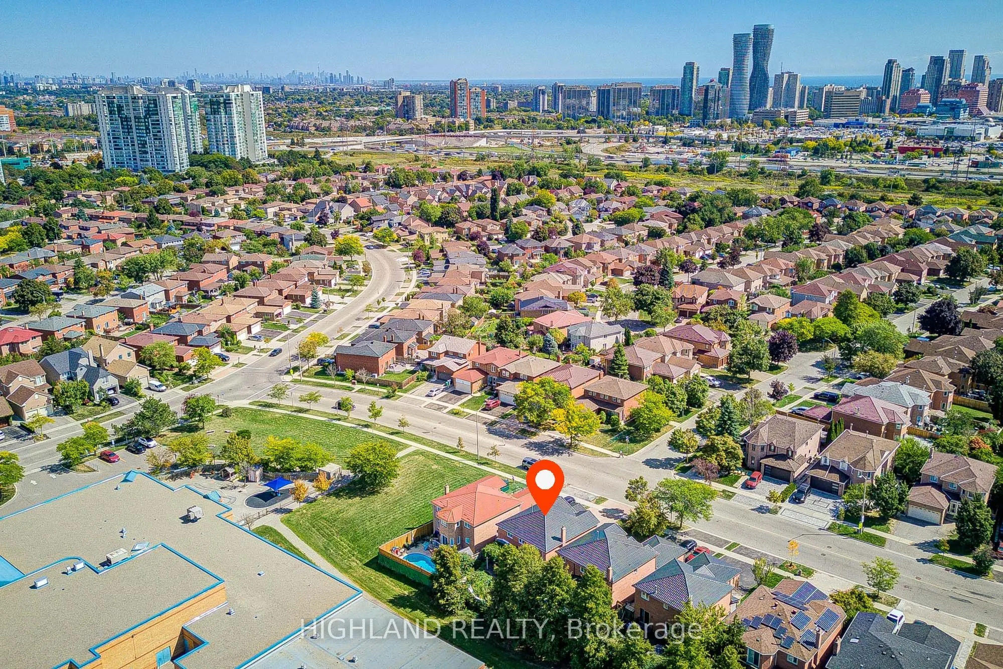 257 Huntington Ridge Drive