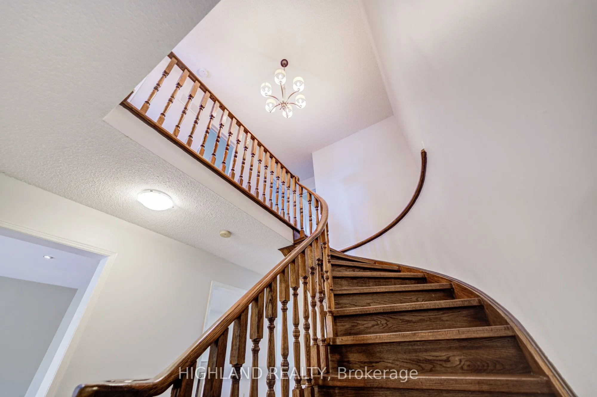 257 Huntington Ridge Drive