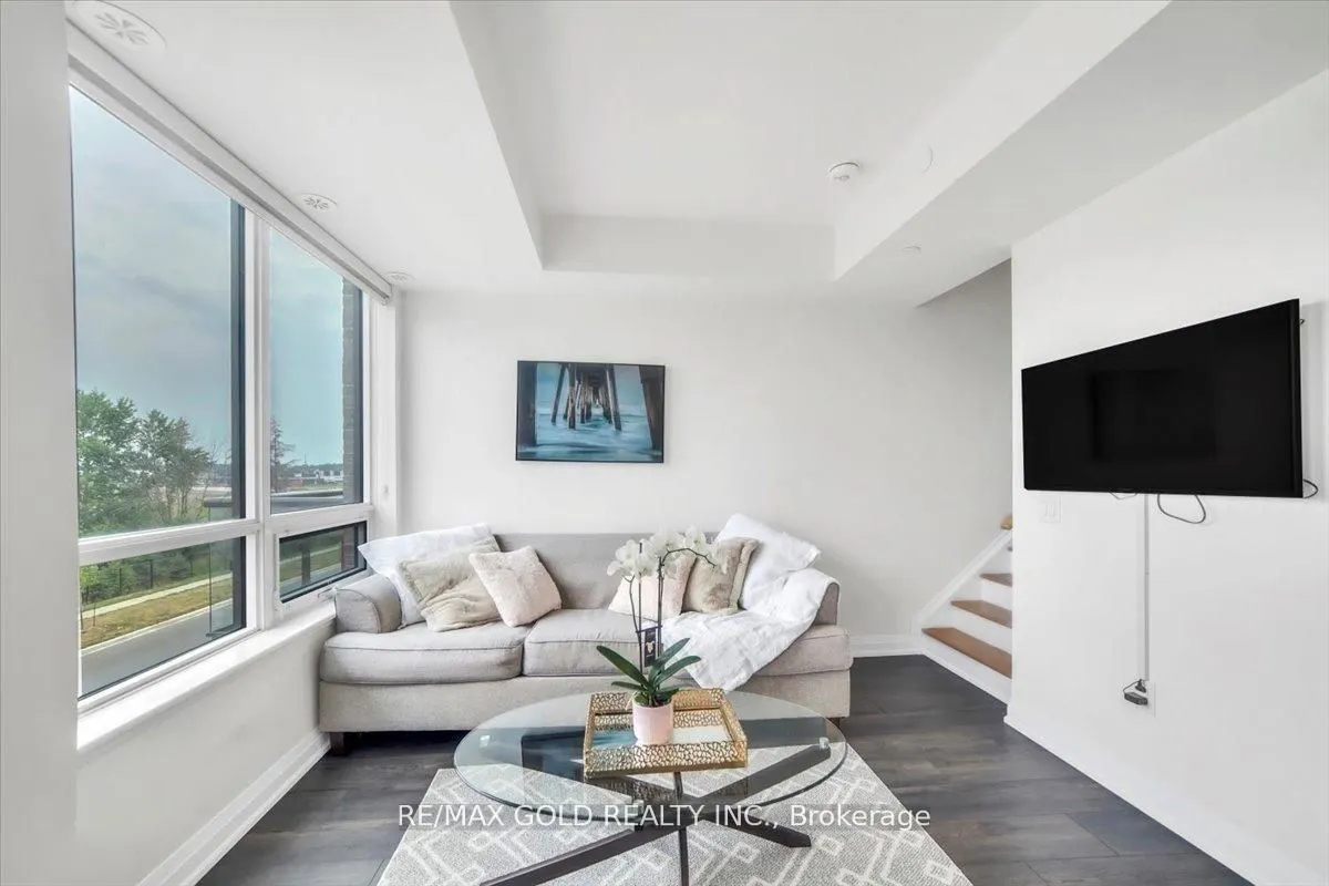 95 Attmar Drive, #307