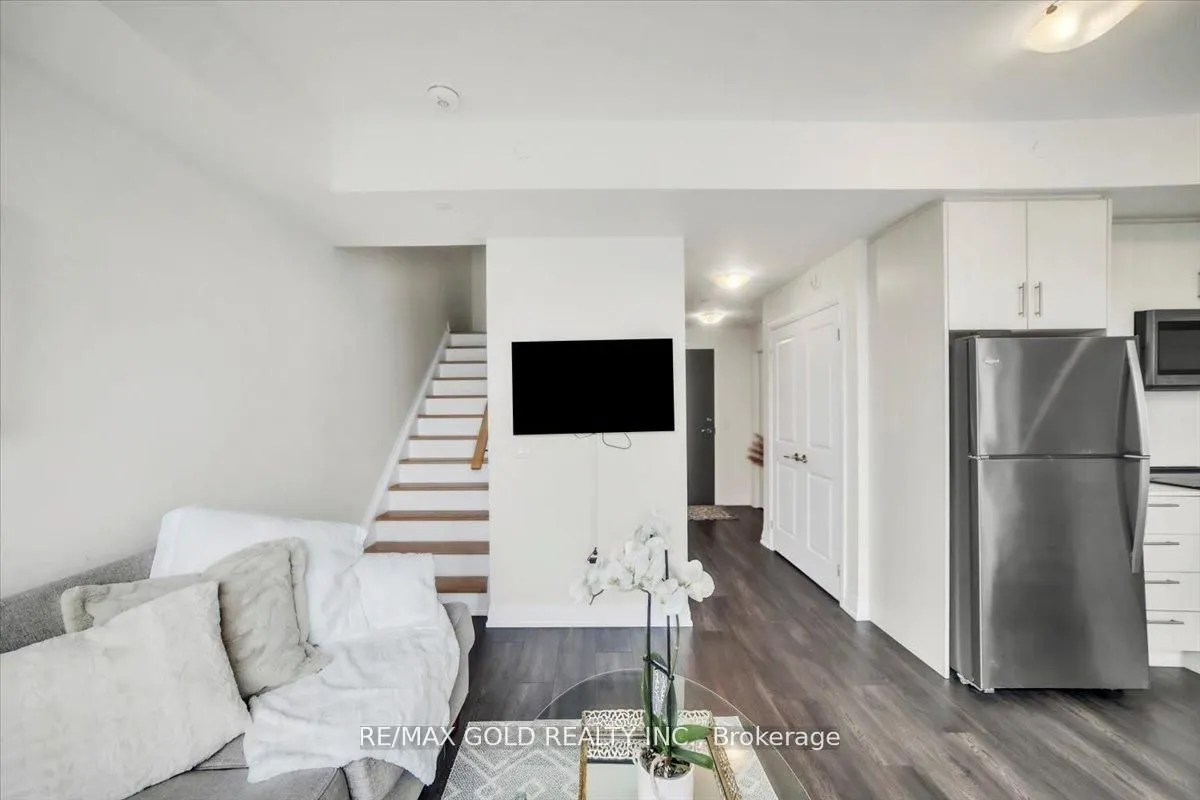 95 Attmar Drive, #307
